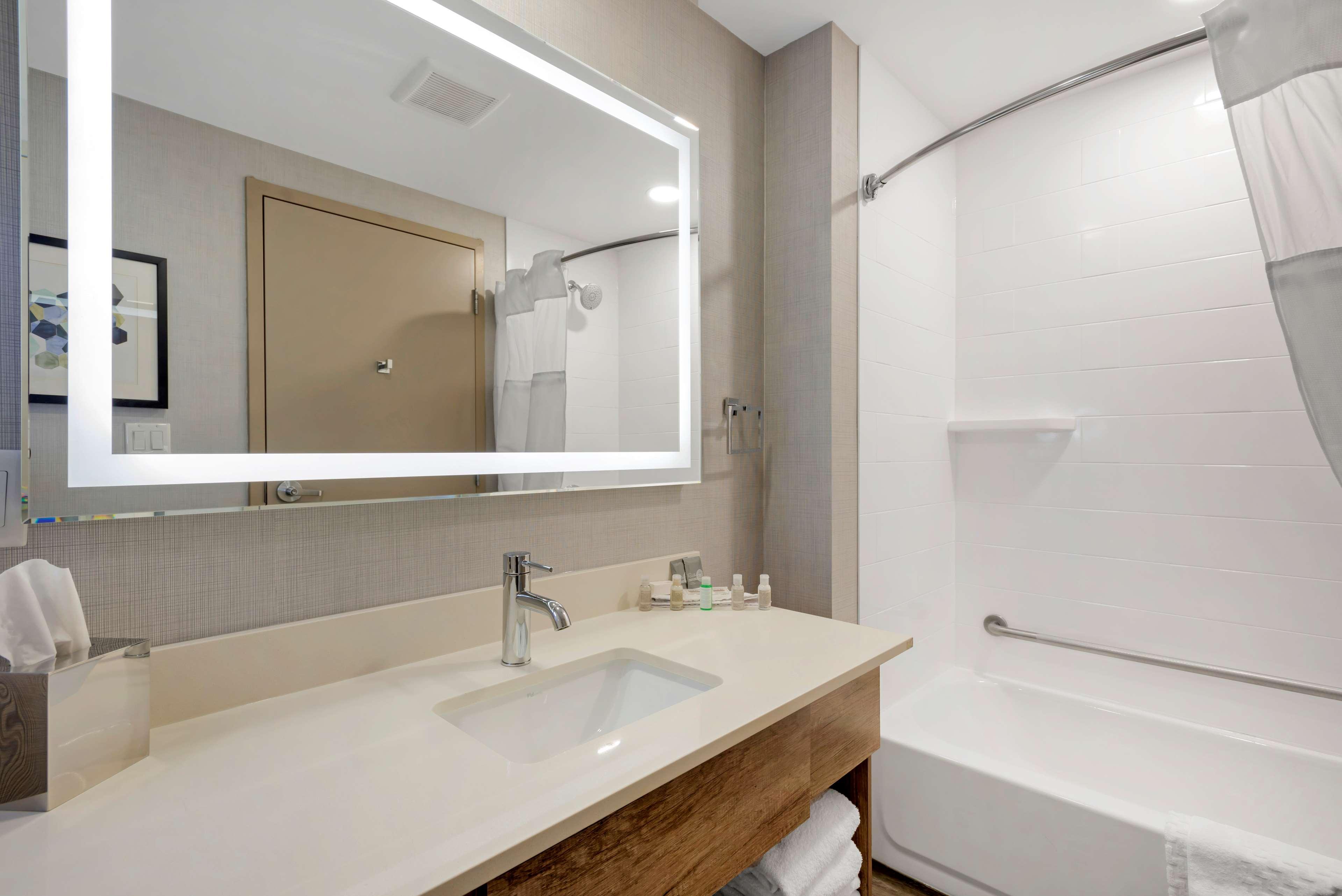 Suite Two Queen Beds