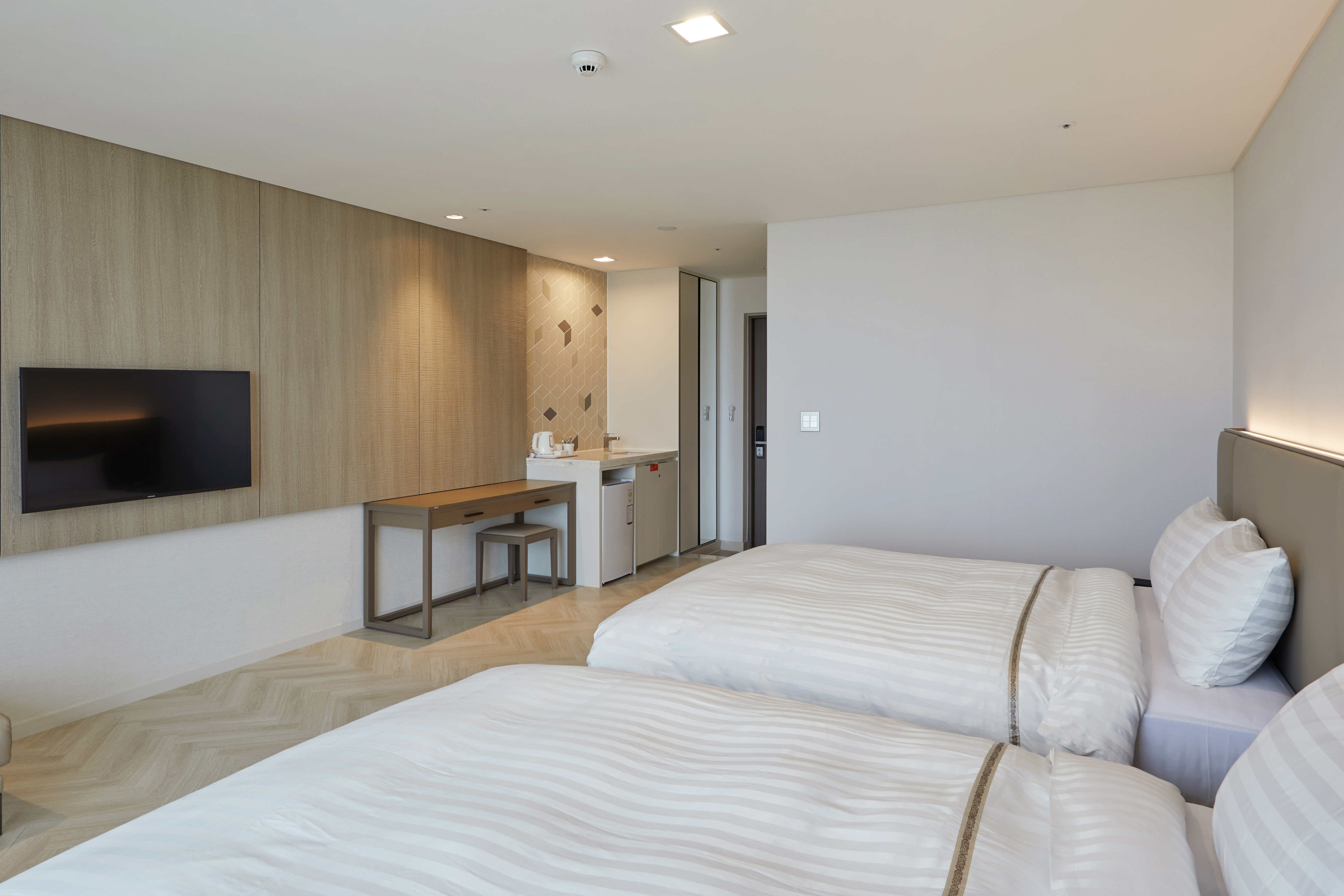 Family Room Standard