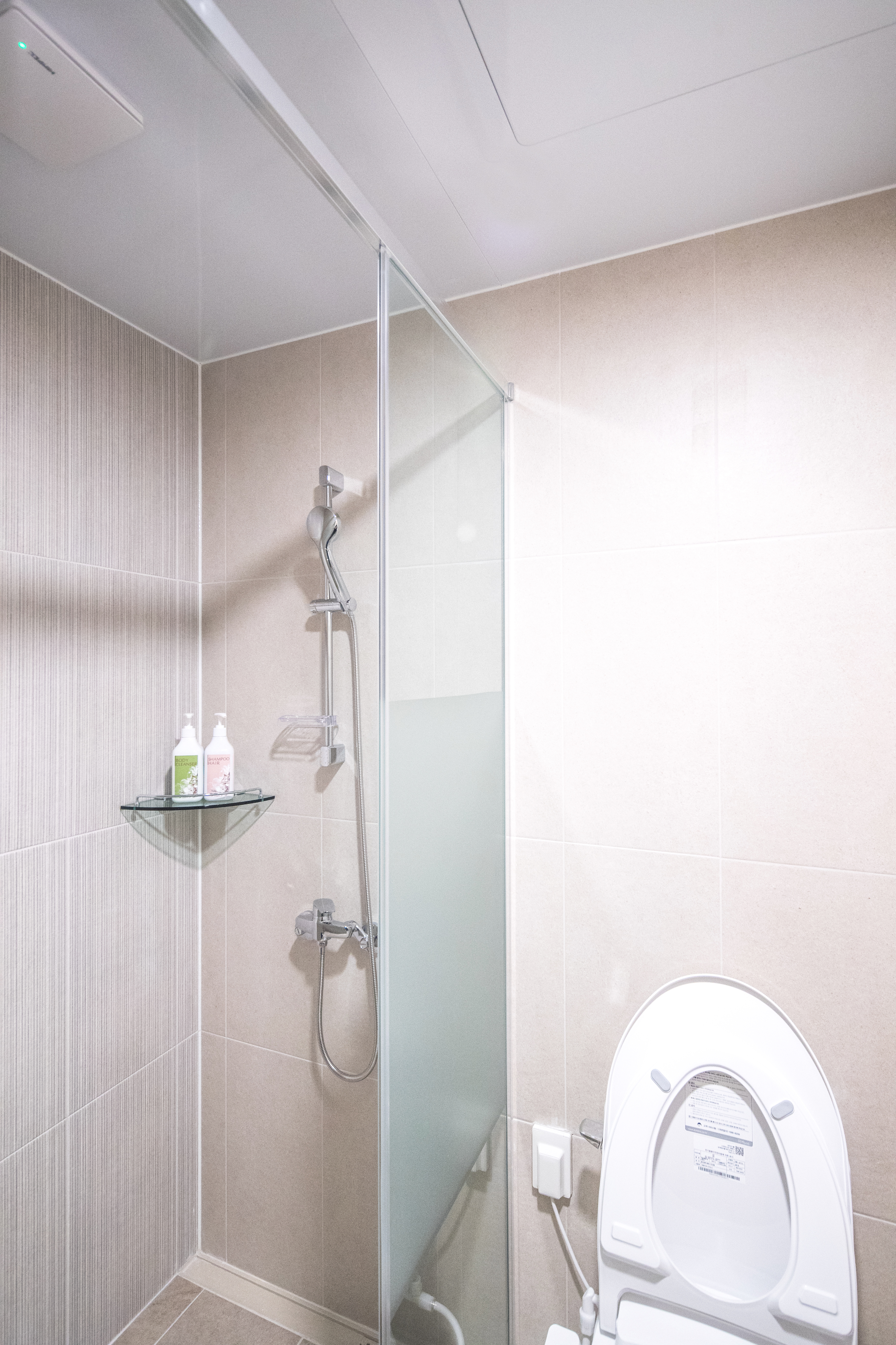 Suite with Kitchenette