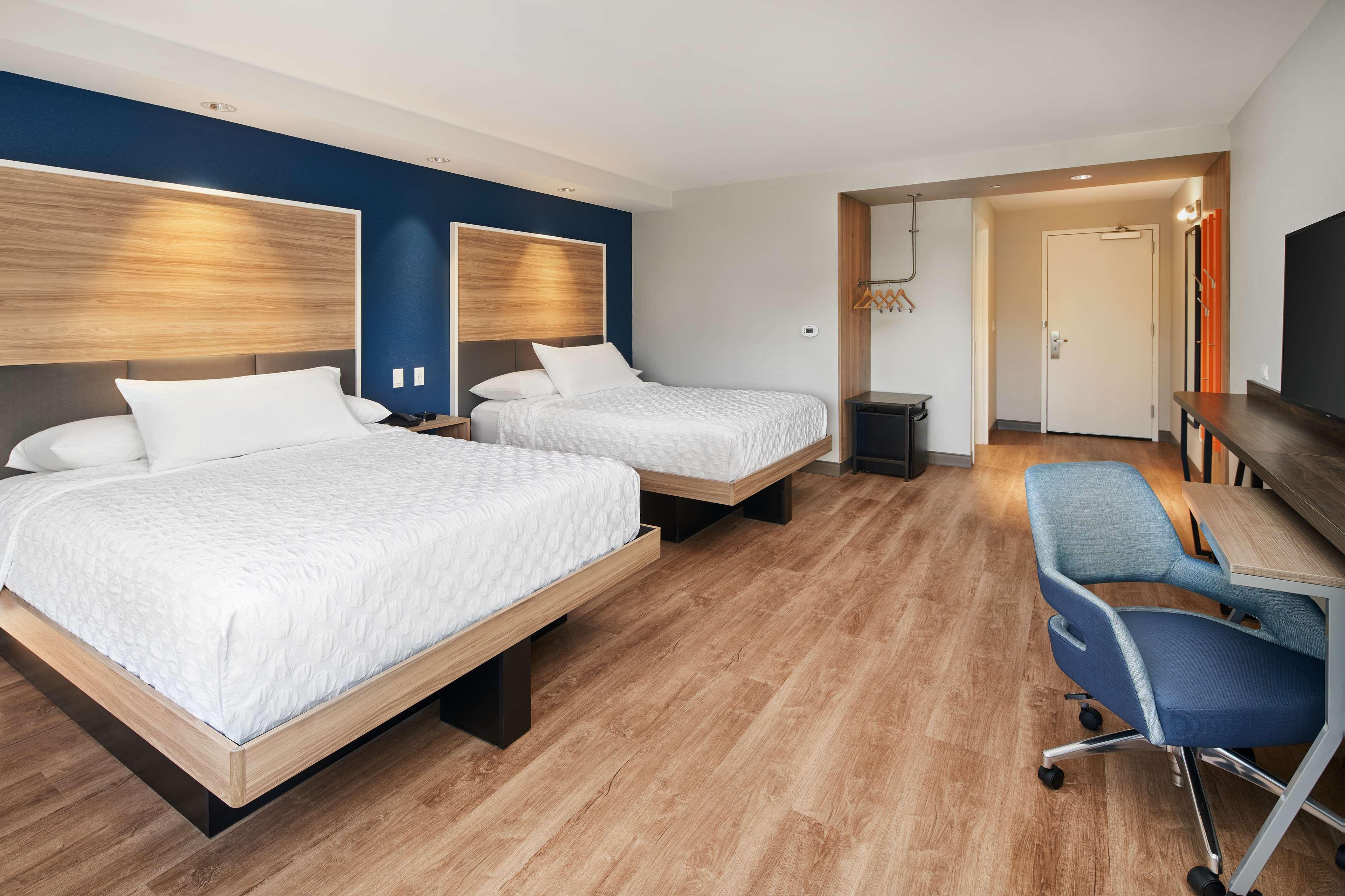 Double Two Queen Beds