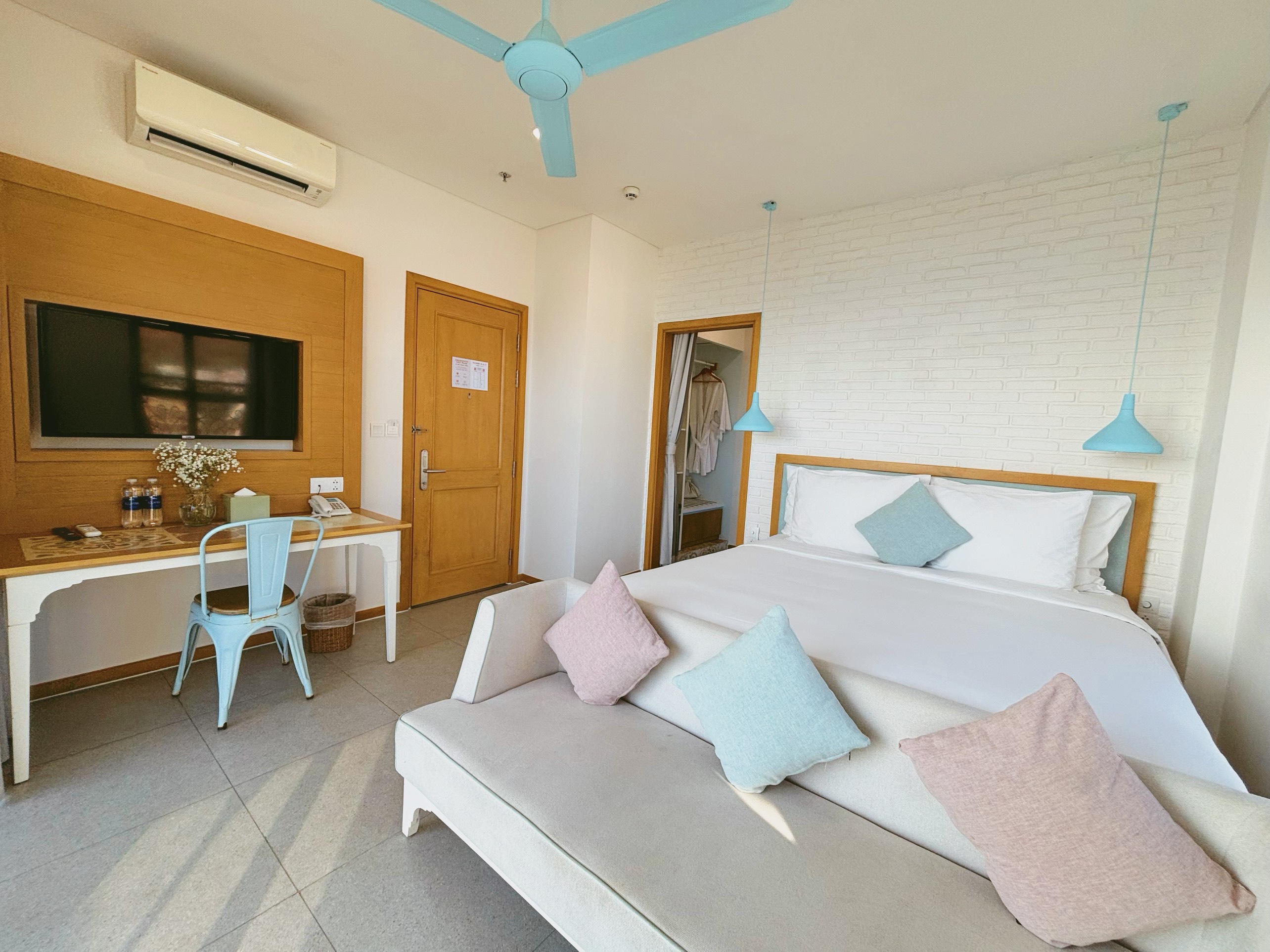 Room Deluxe Sea View