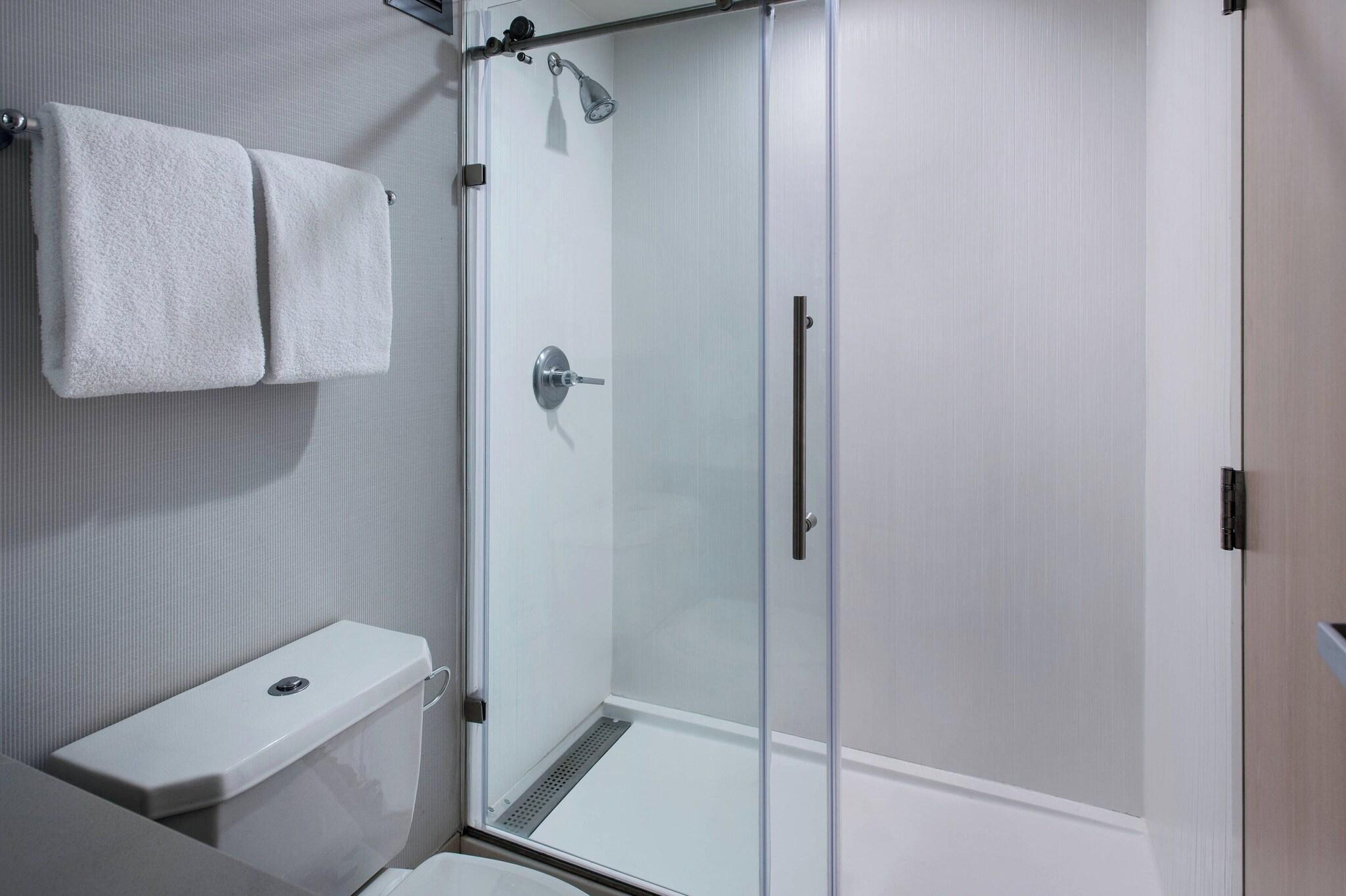 Double Accessible King Size Bed