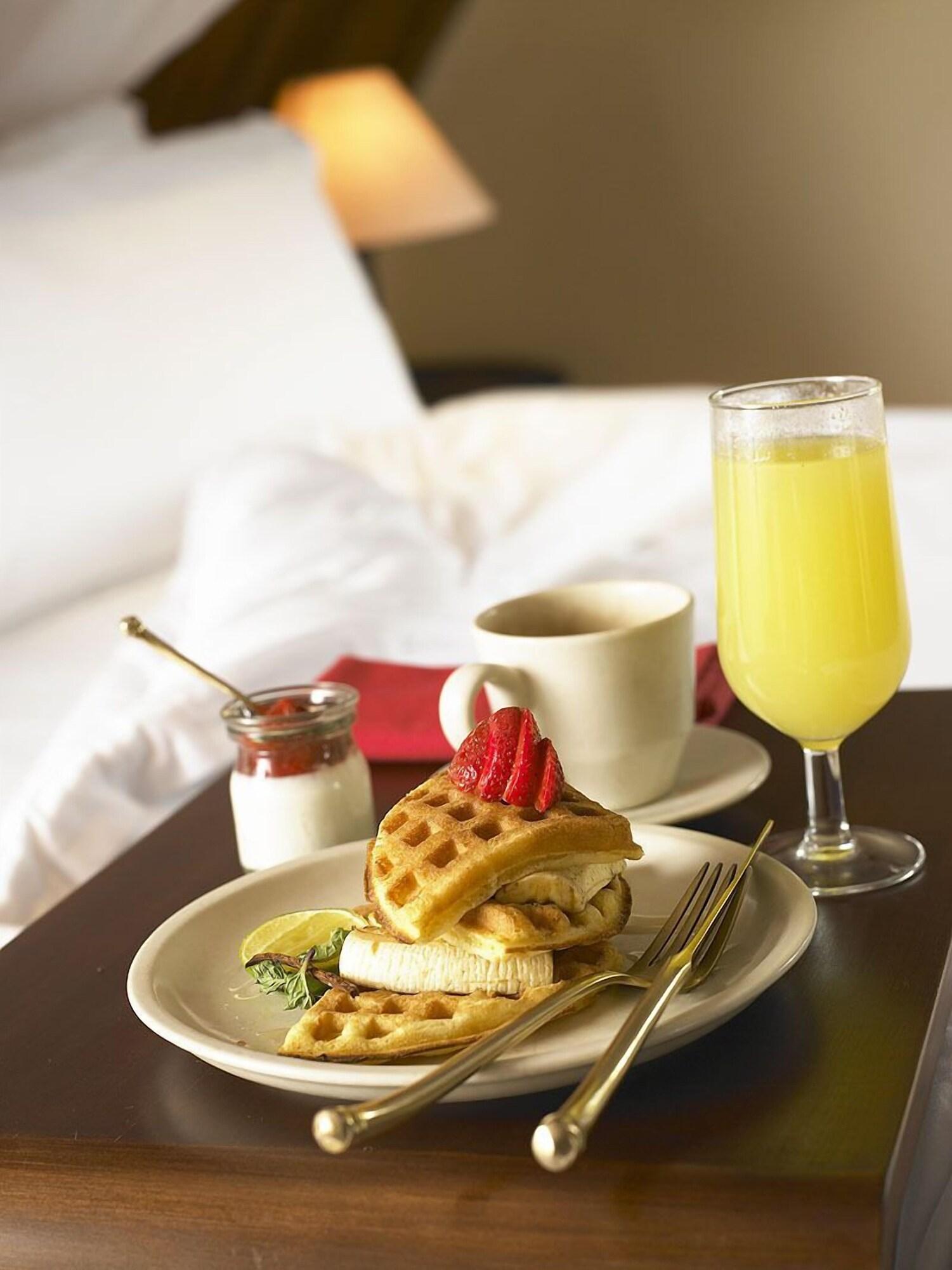 Double Accessible King Size Bed