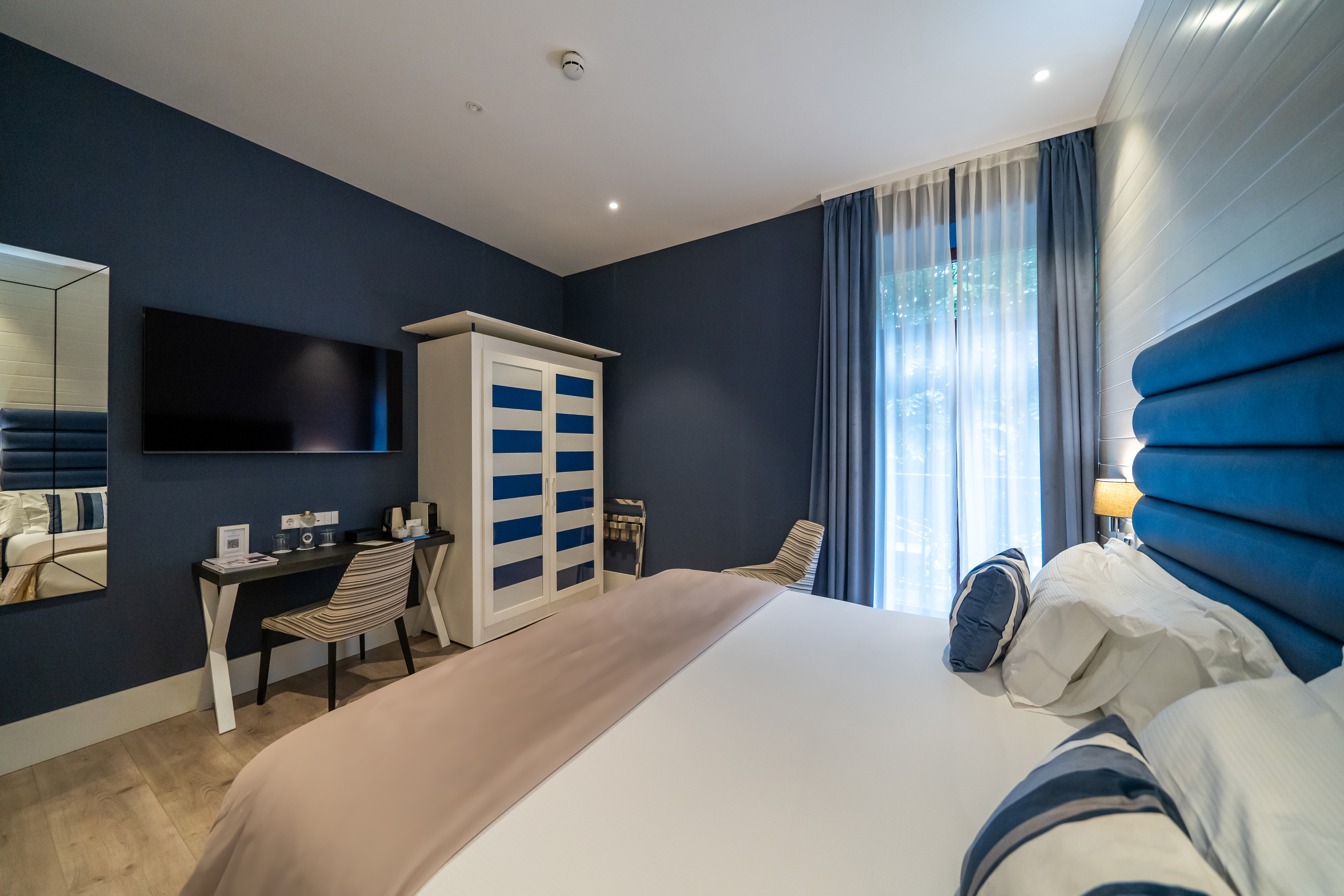 Double Single Premium