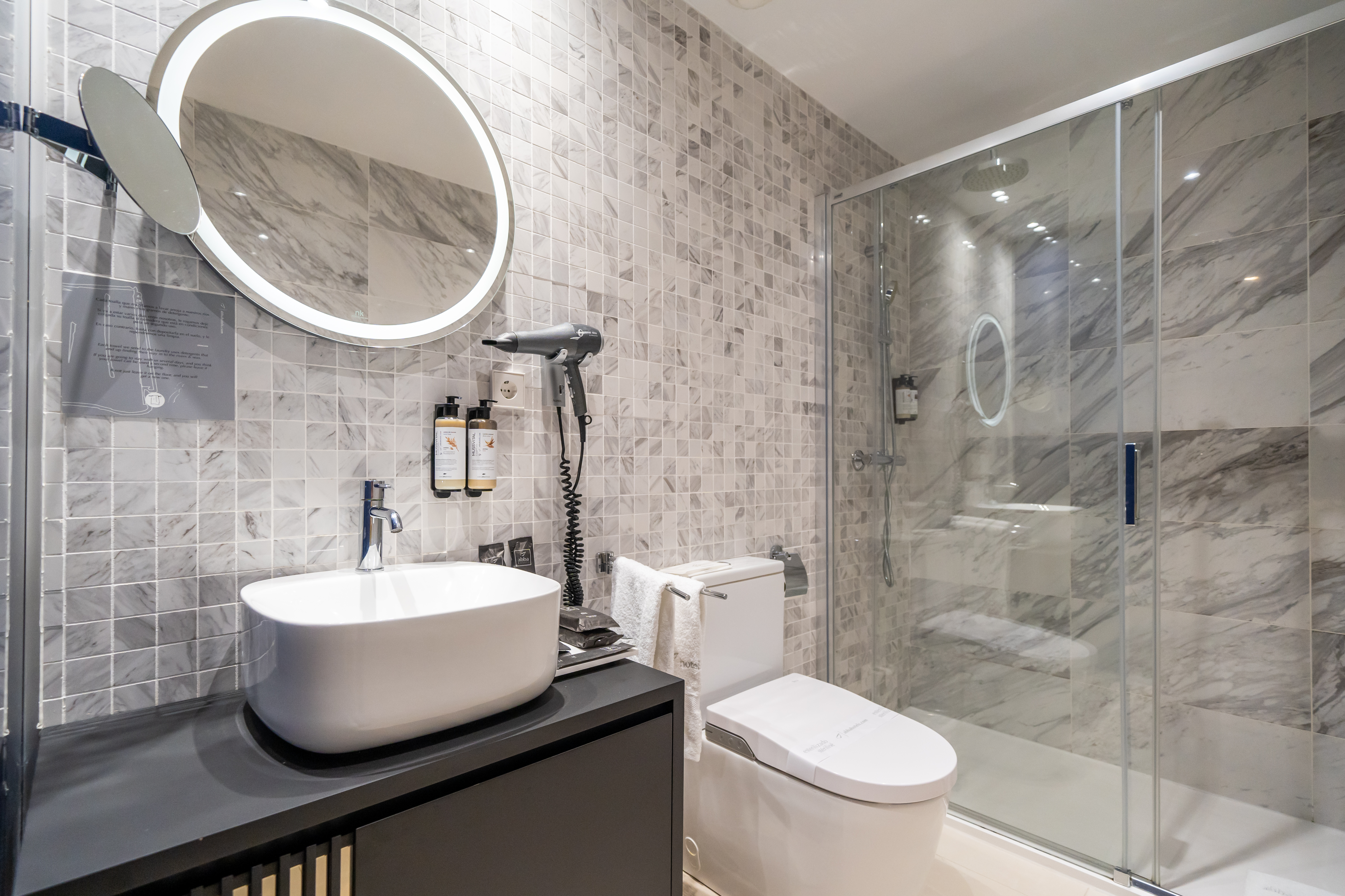 Double Single Premium