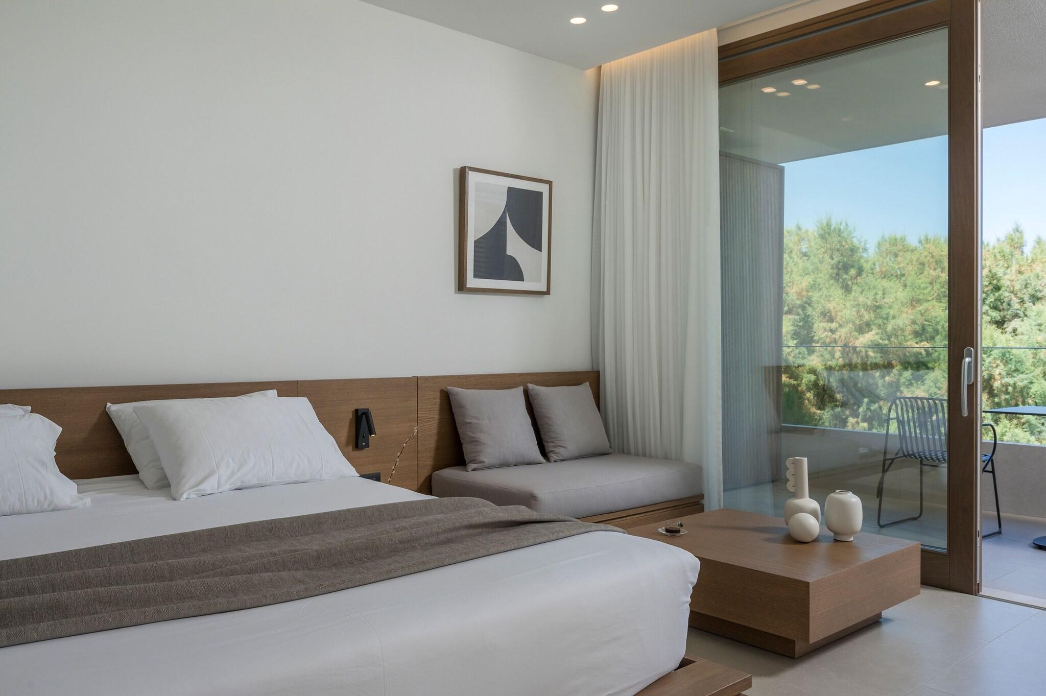 Suite Deluxe with Private Pool