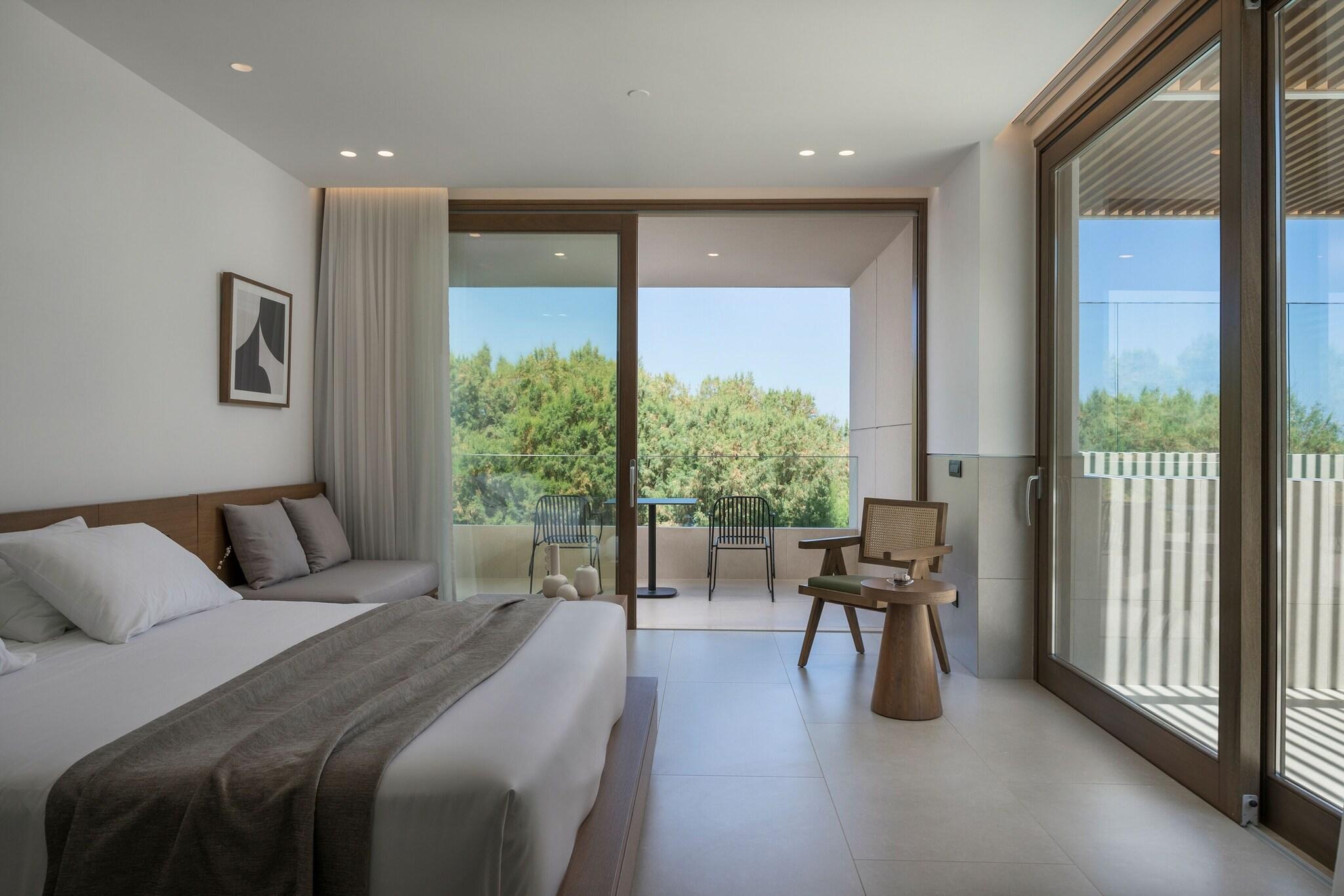 Suite Deluxe with Private Pool