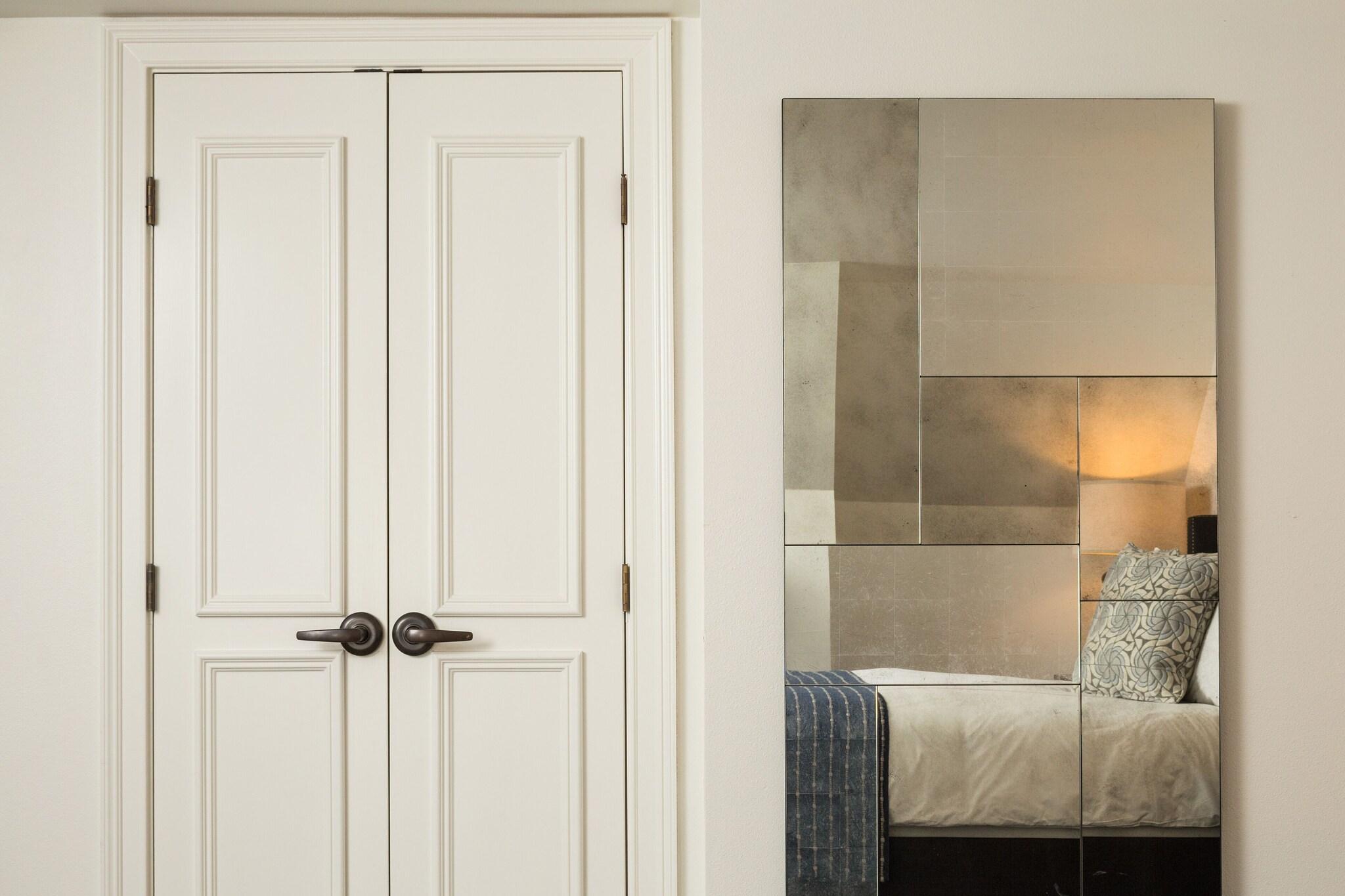 Double Queen Size Bed