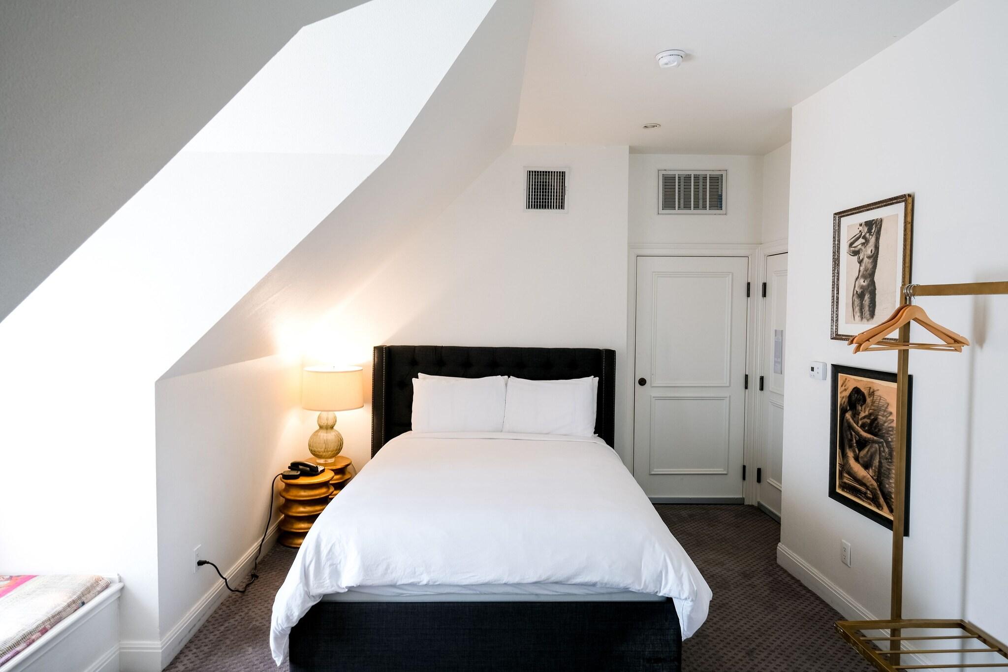 Double Queen Size Bed