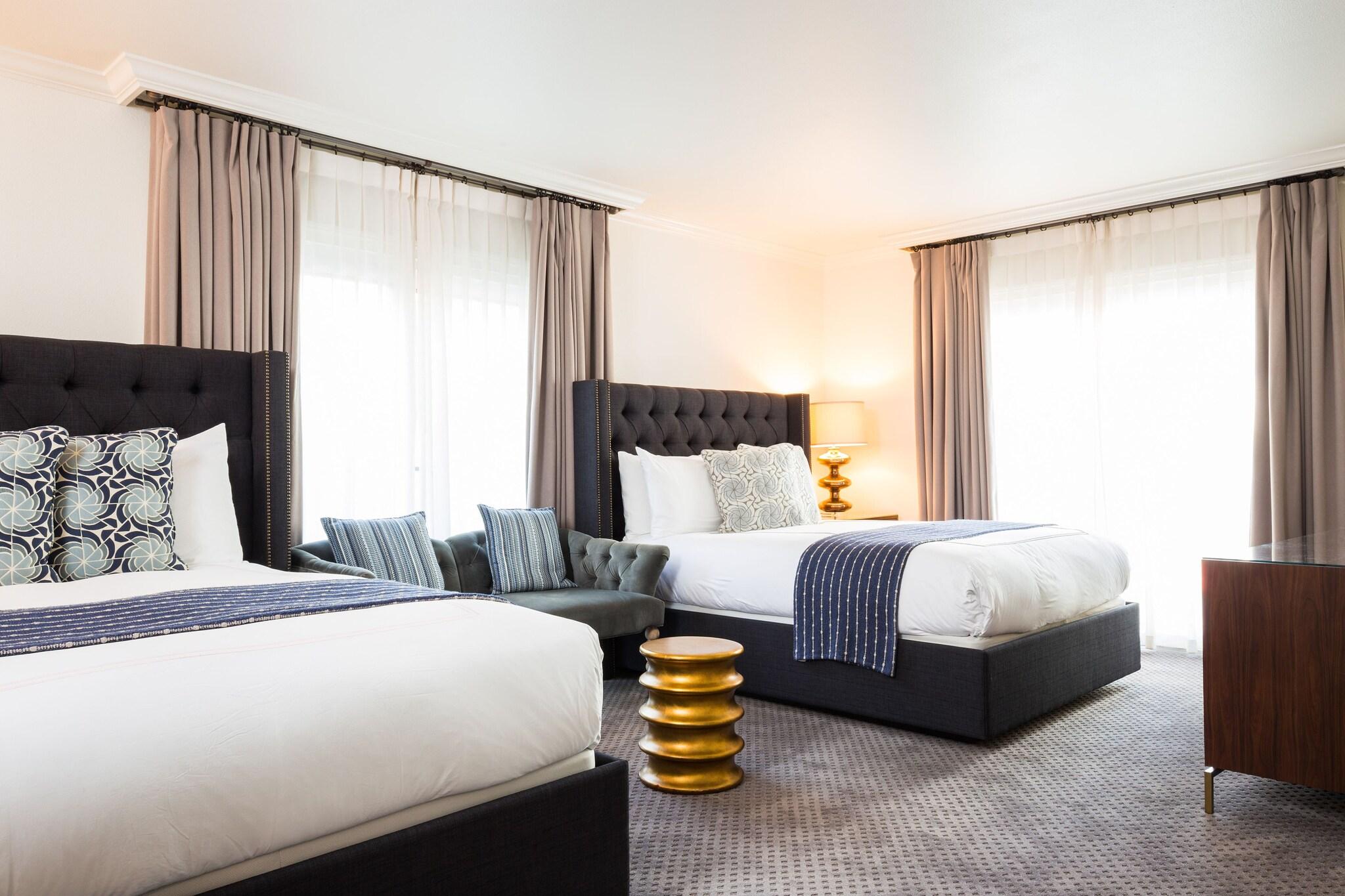 Double Deluxe Two Queen Beds