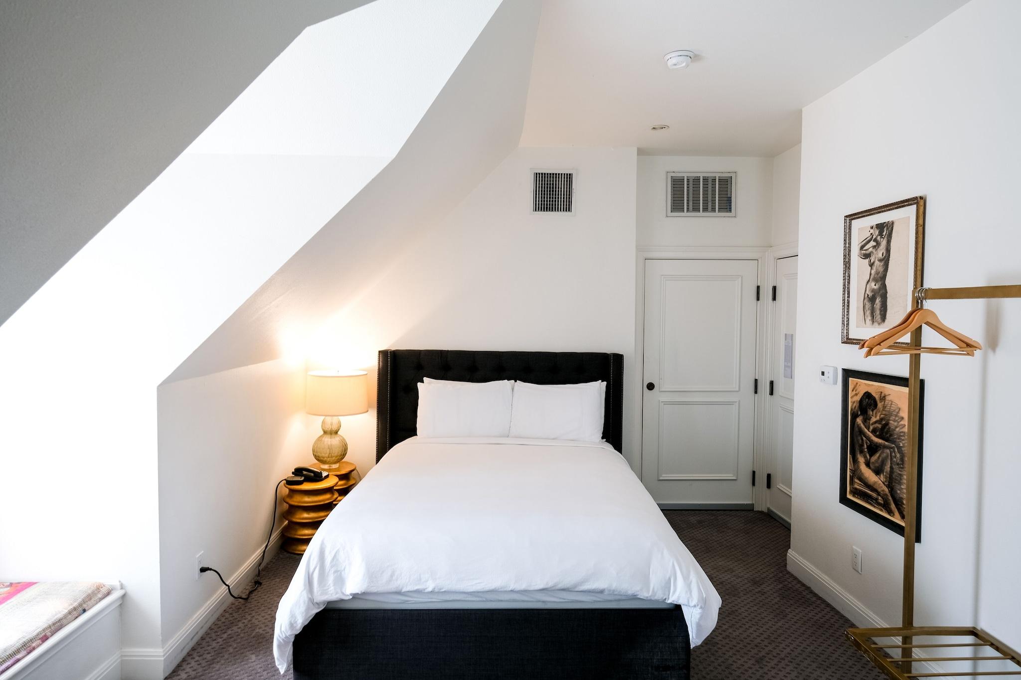 Double Queen Size Bed