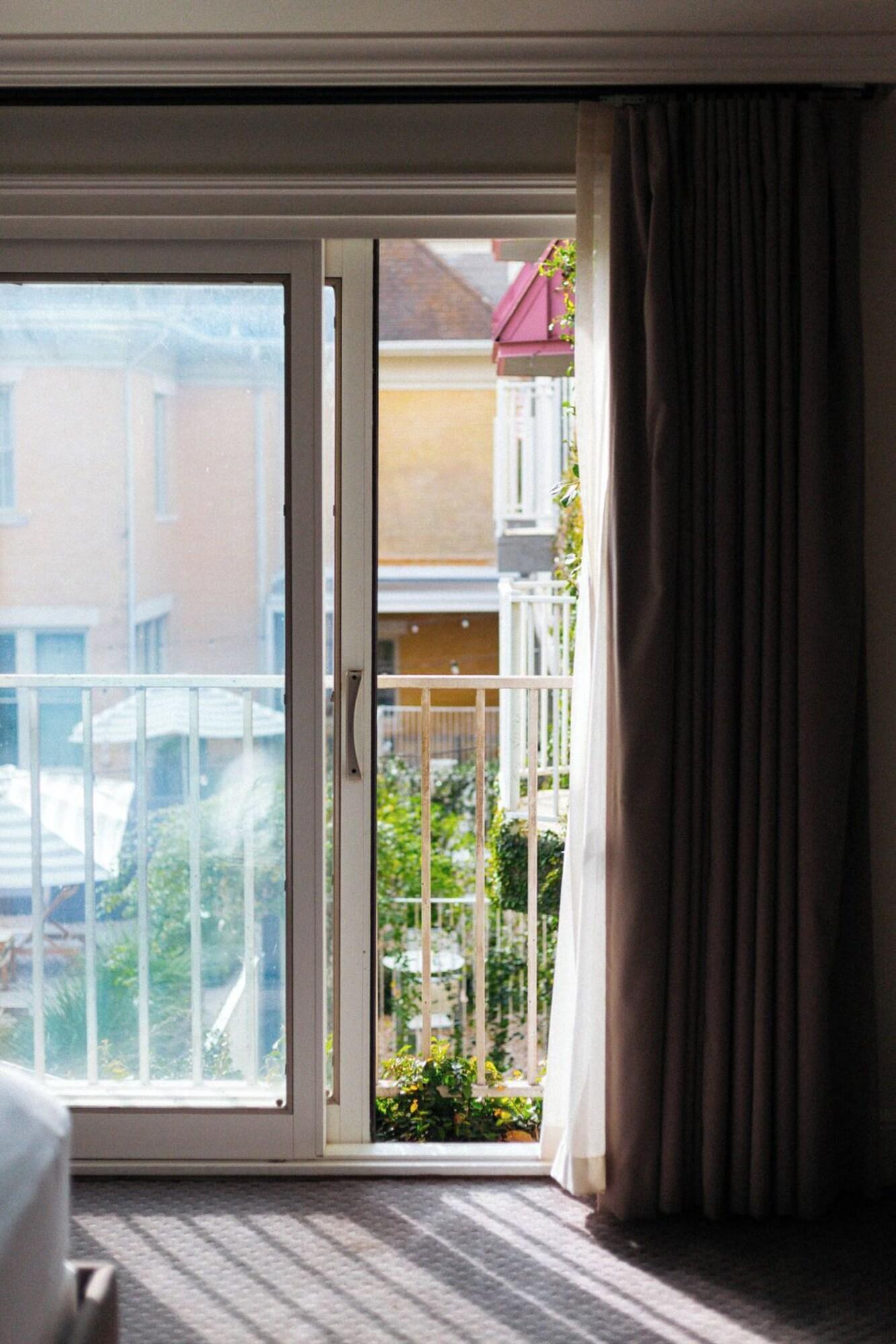 Double Premier with Views