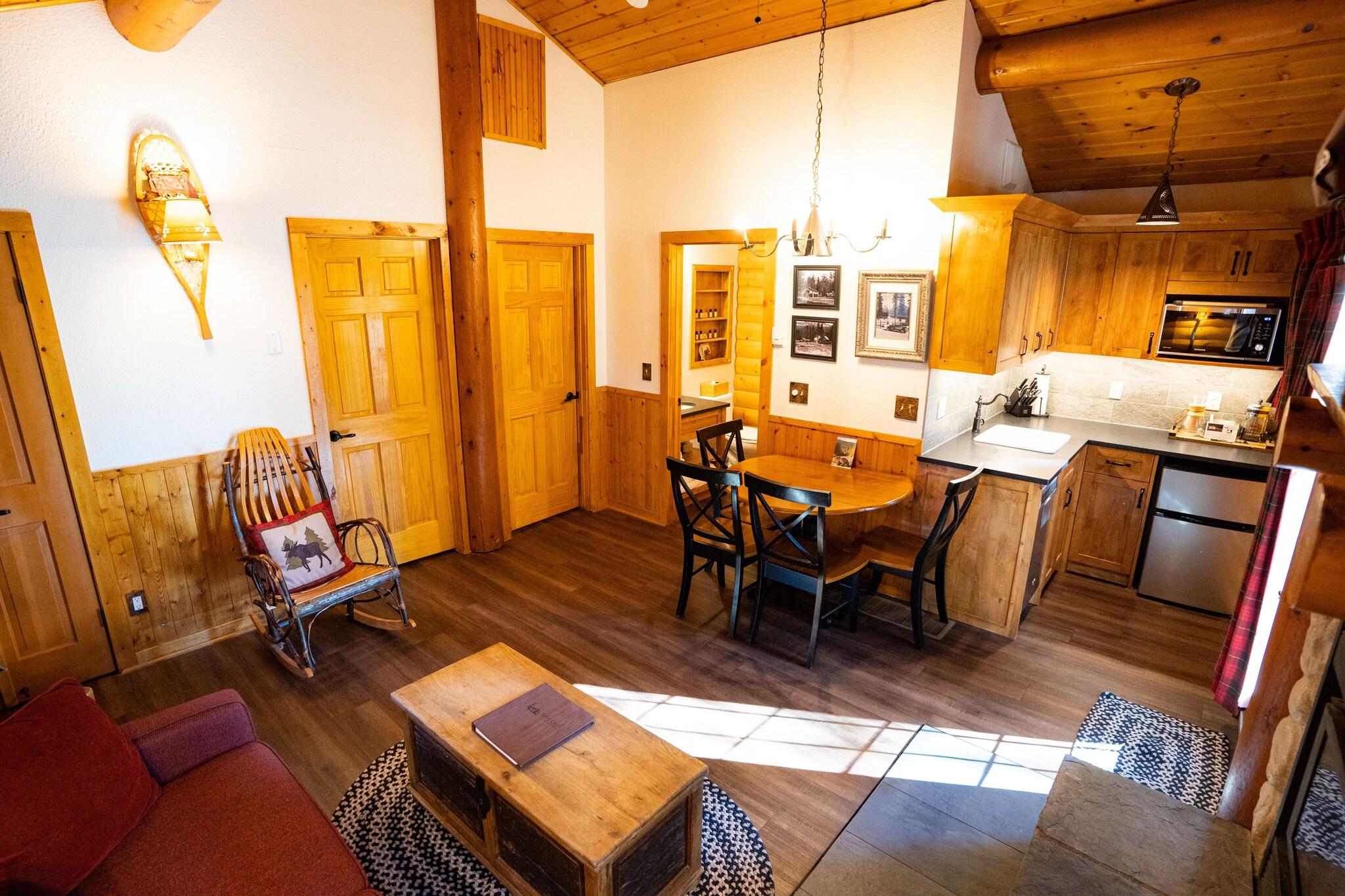 Family Room Superior Queen Bed