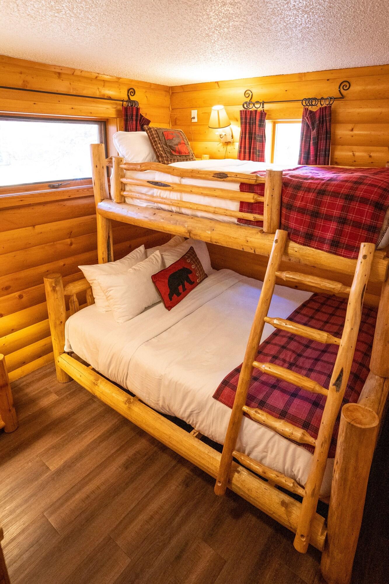 Family Room Superior Queen Bed