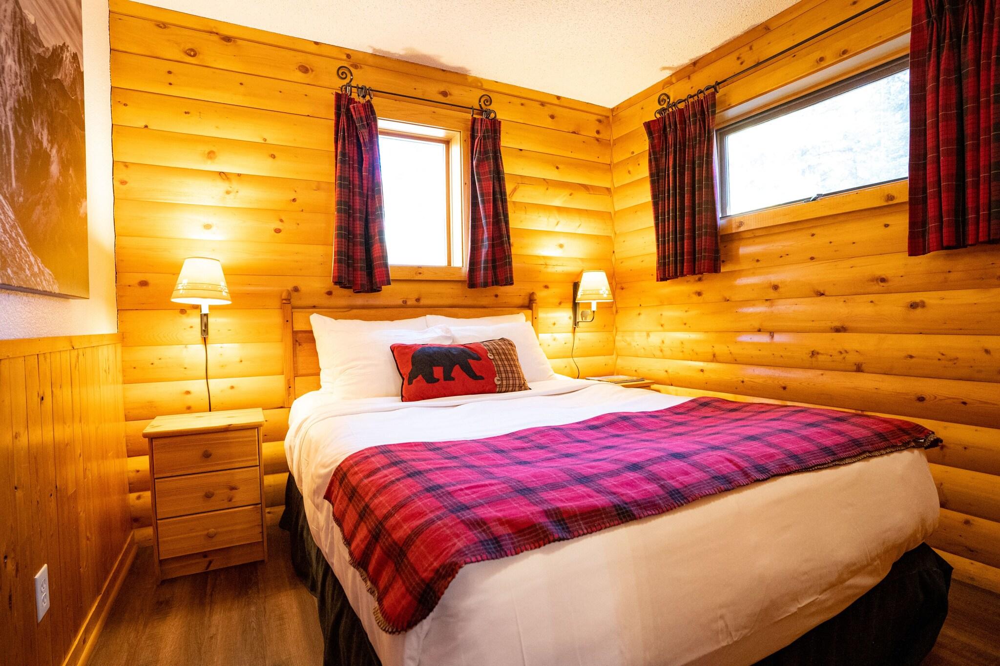 Family Room Superior Queen Bed