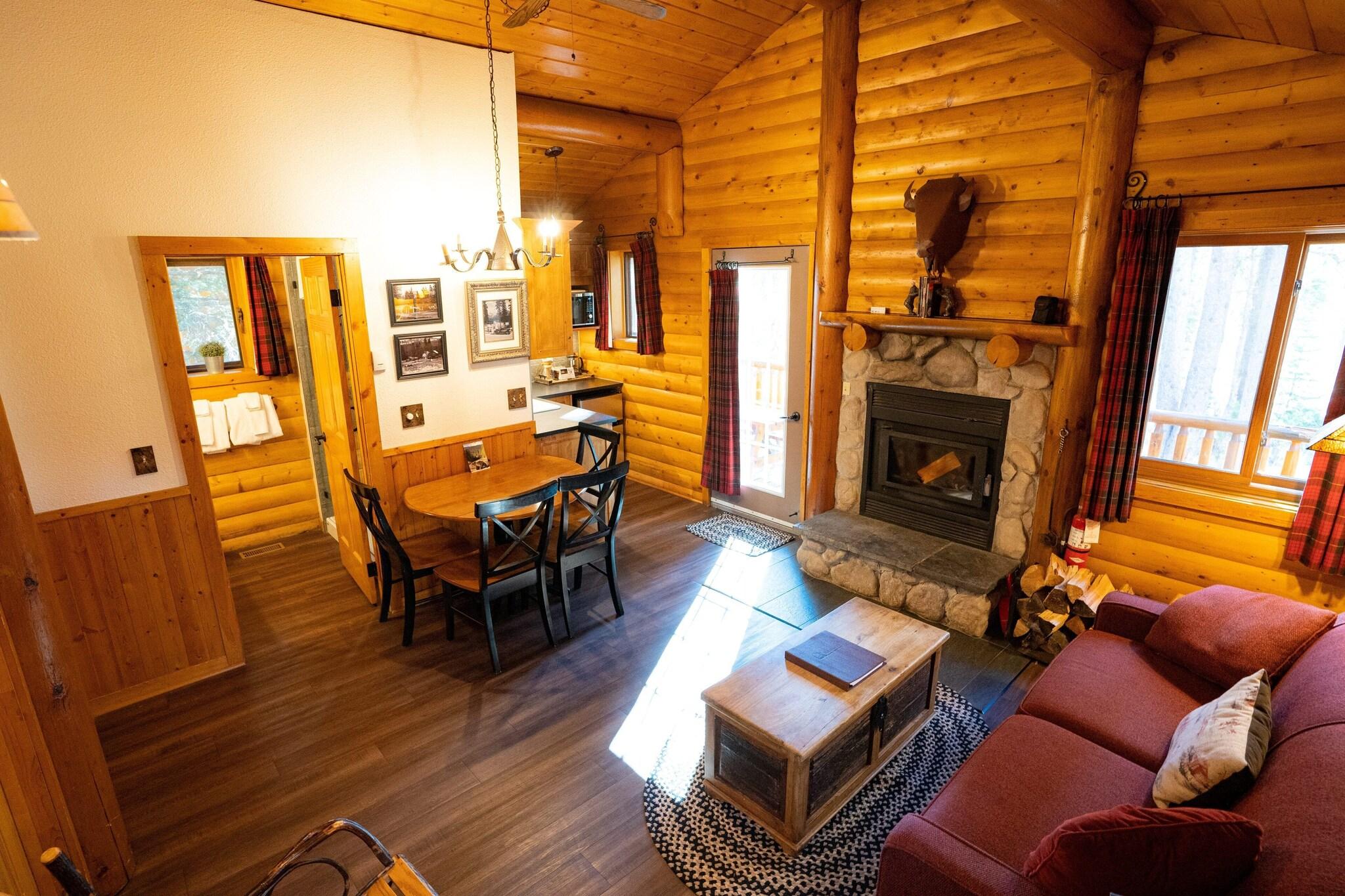 Family Room Superior Queen Bed