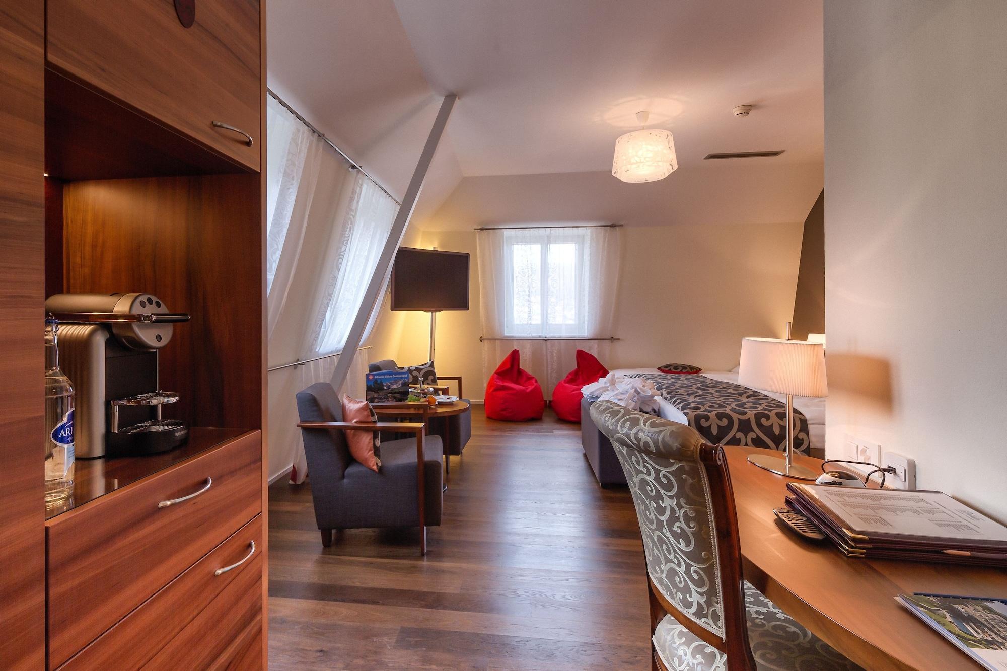 Family Room Standard