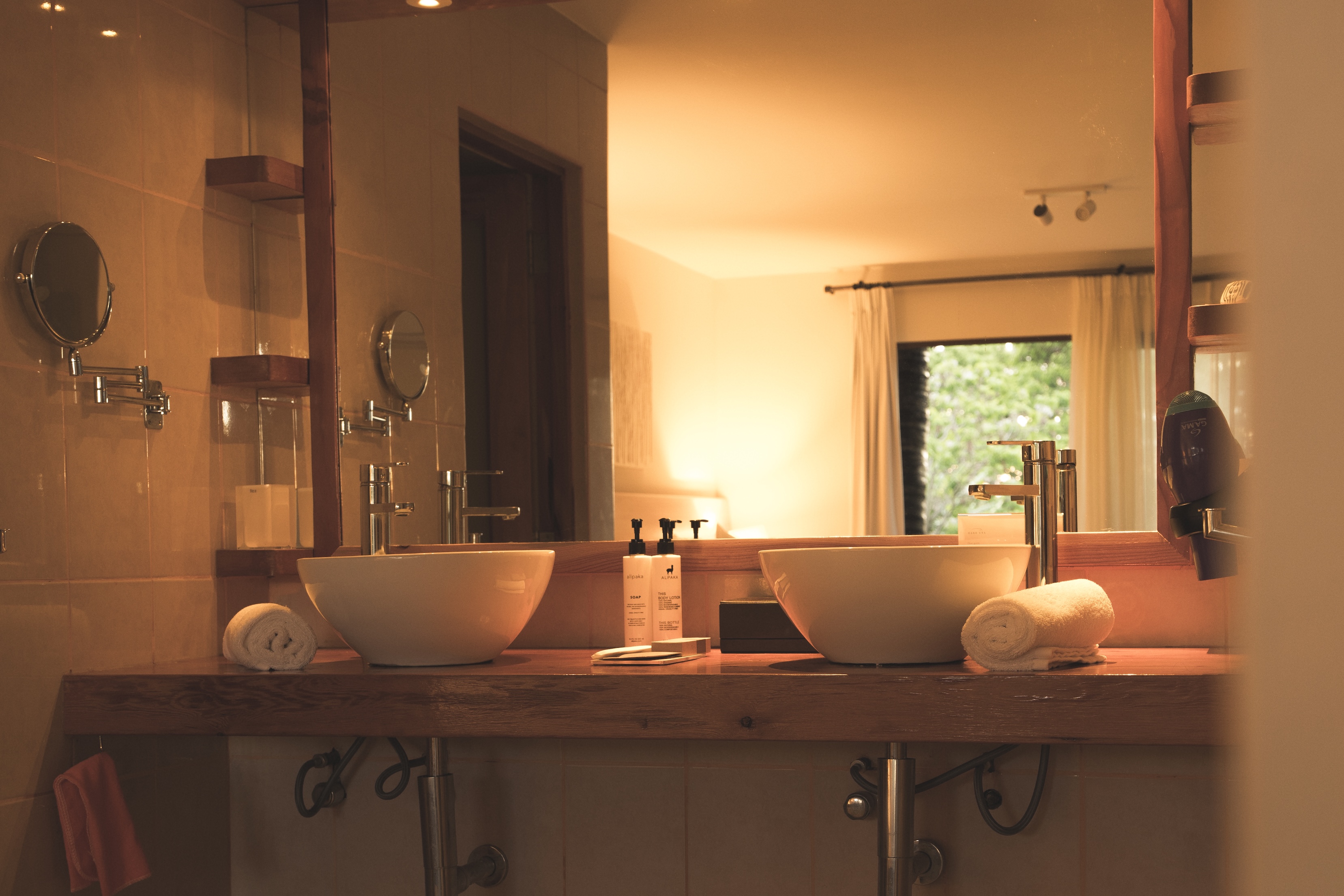 Double Deluxe King Bed