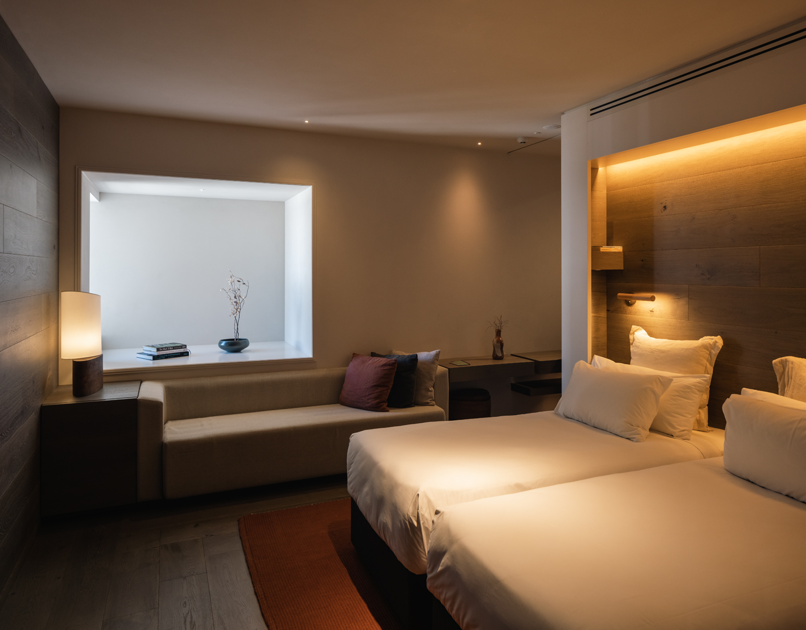 Double or Twin Standard