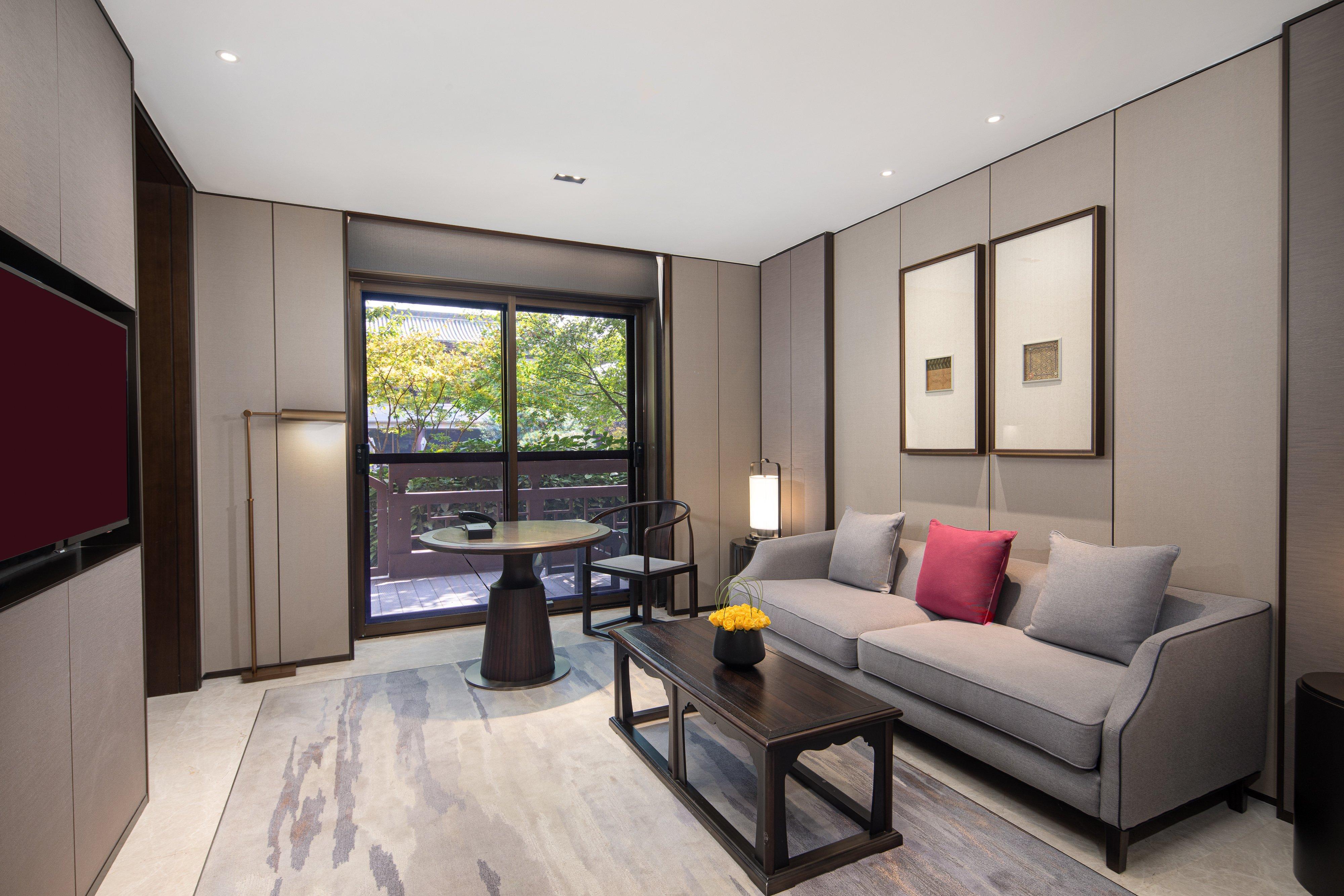 Suite Garden View One Bedroom