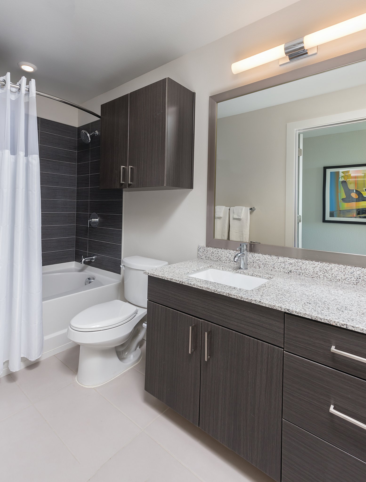 Studio King Size Bed