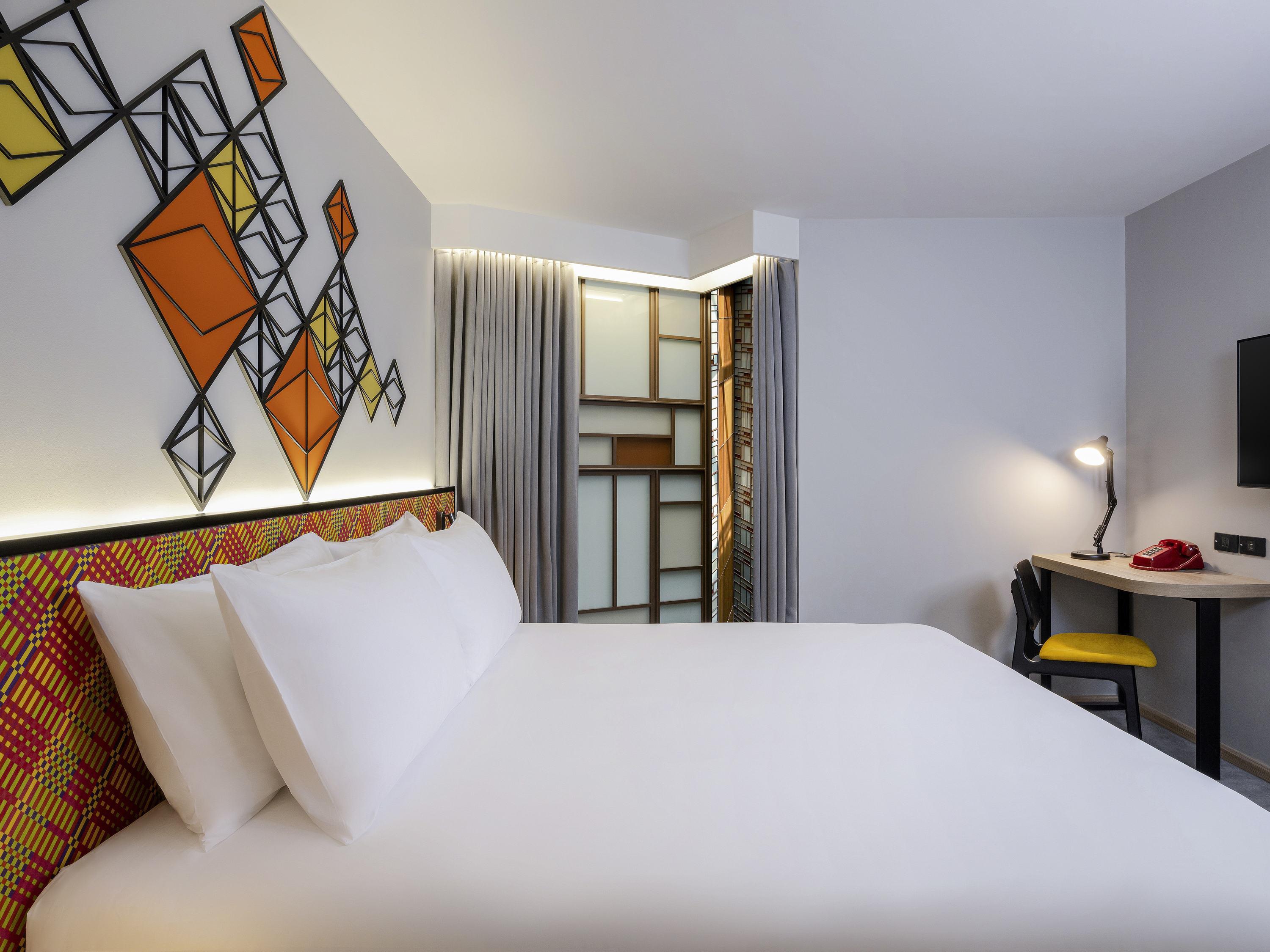 Double Deluxe King Bed