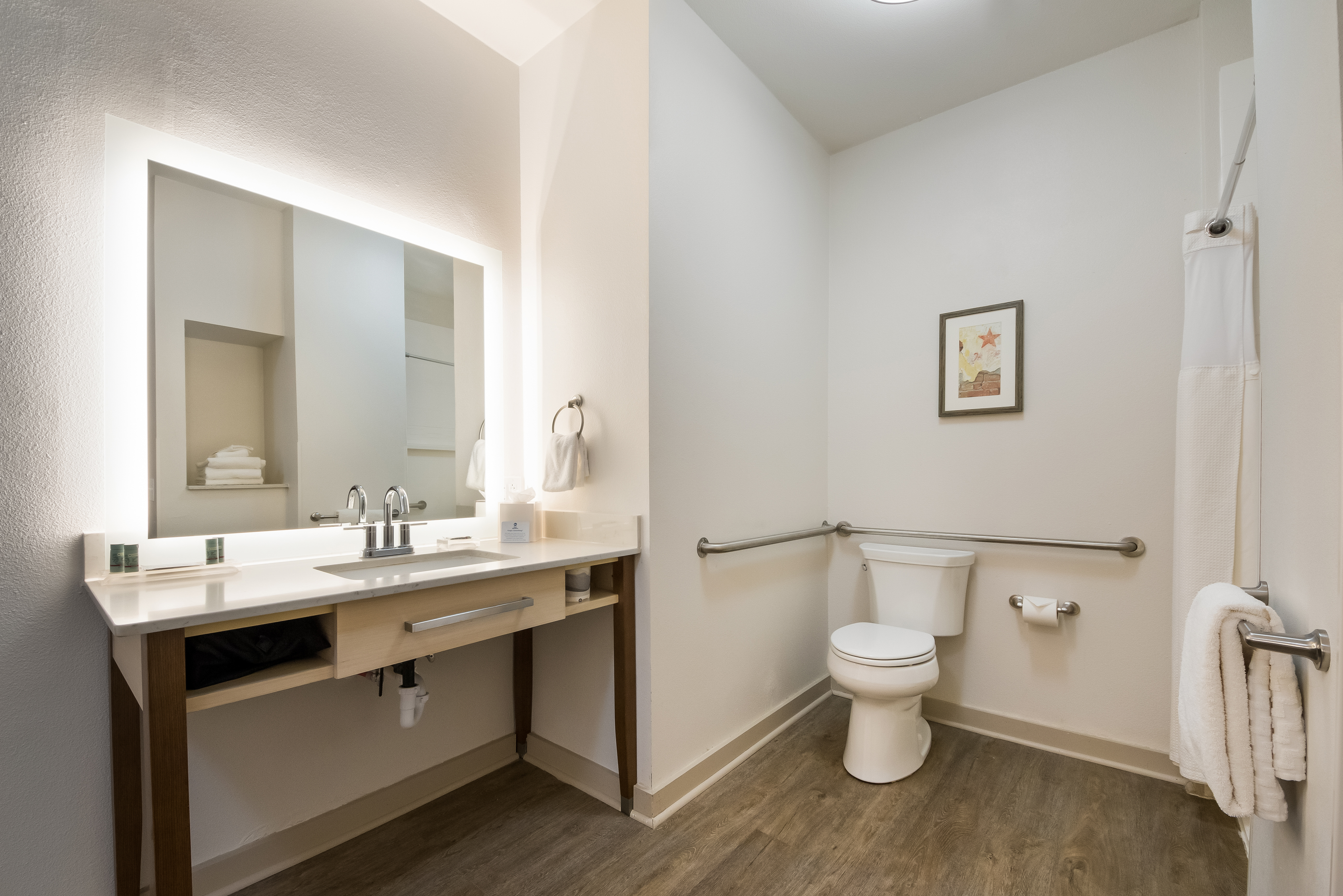 Suite Two Queen Beds