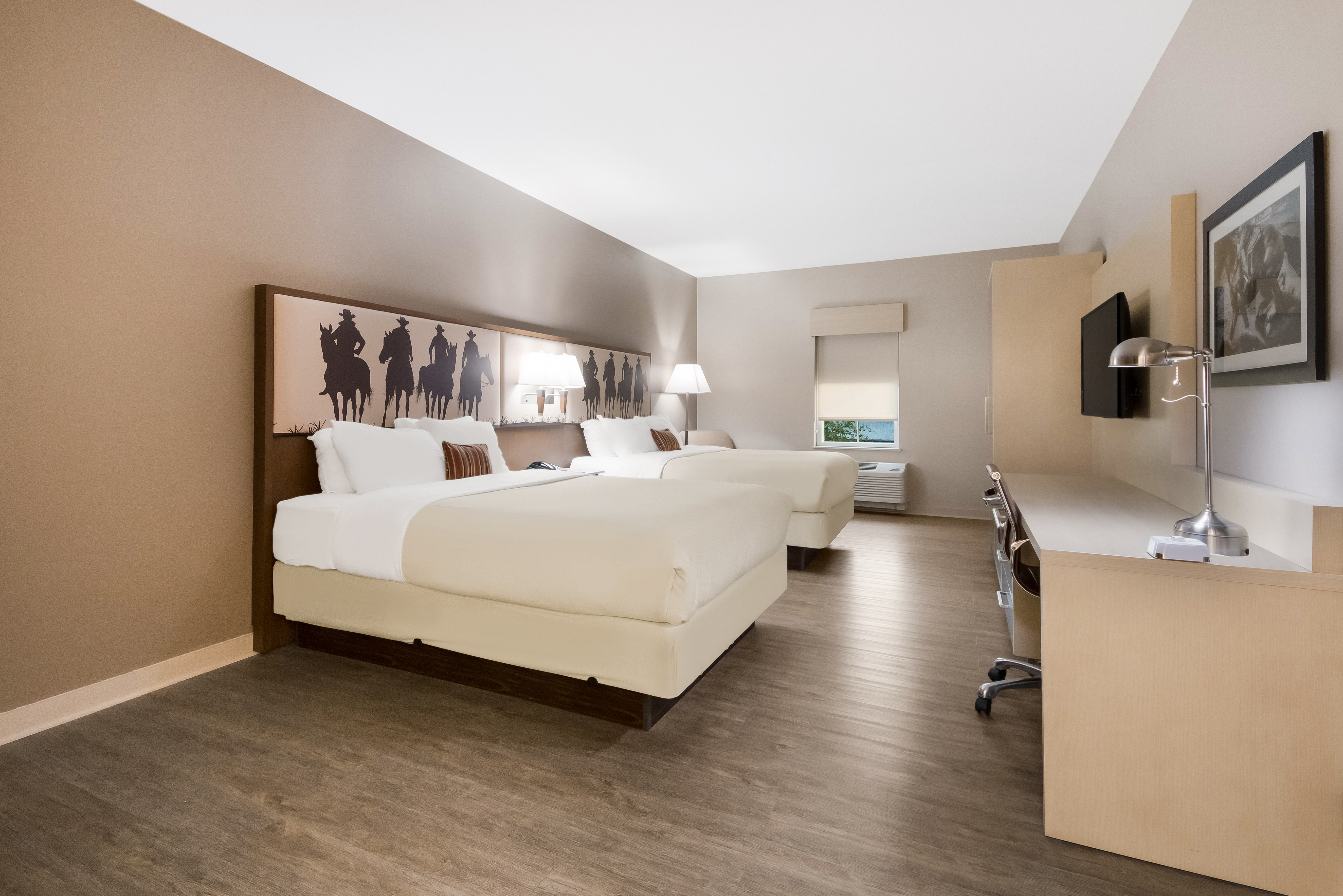 Suite Two Queen Beds