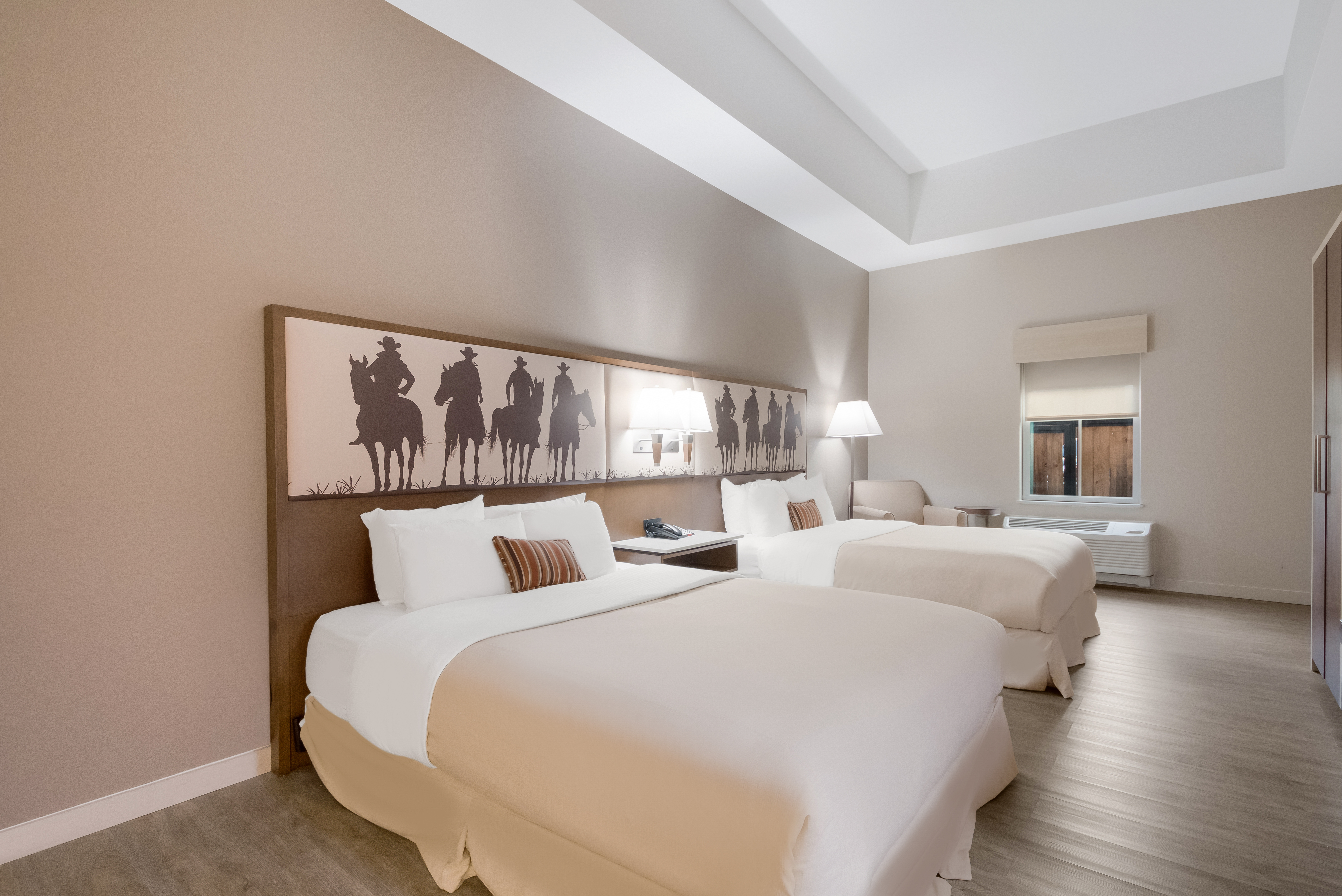 Suite Two Queen Beds