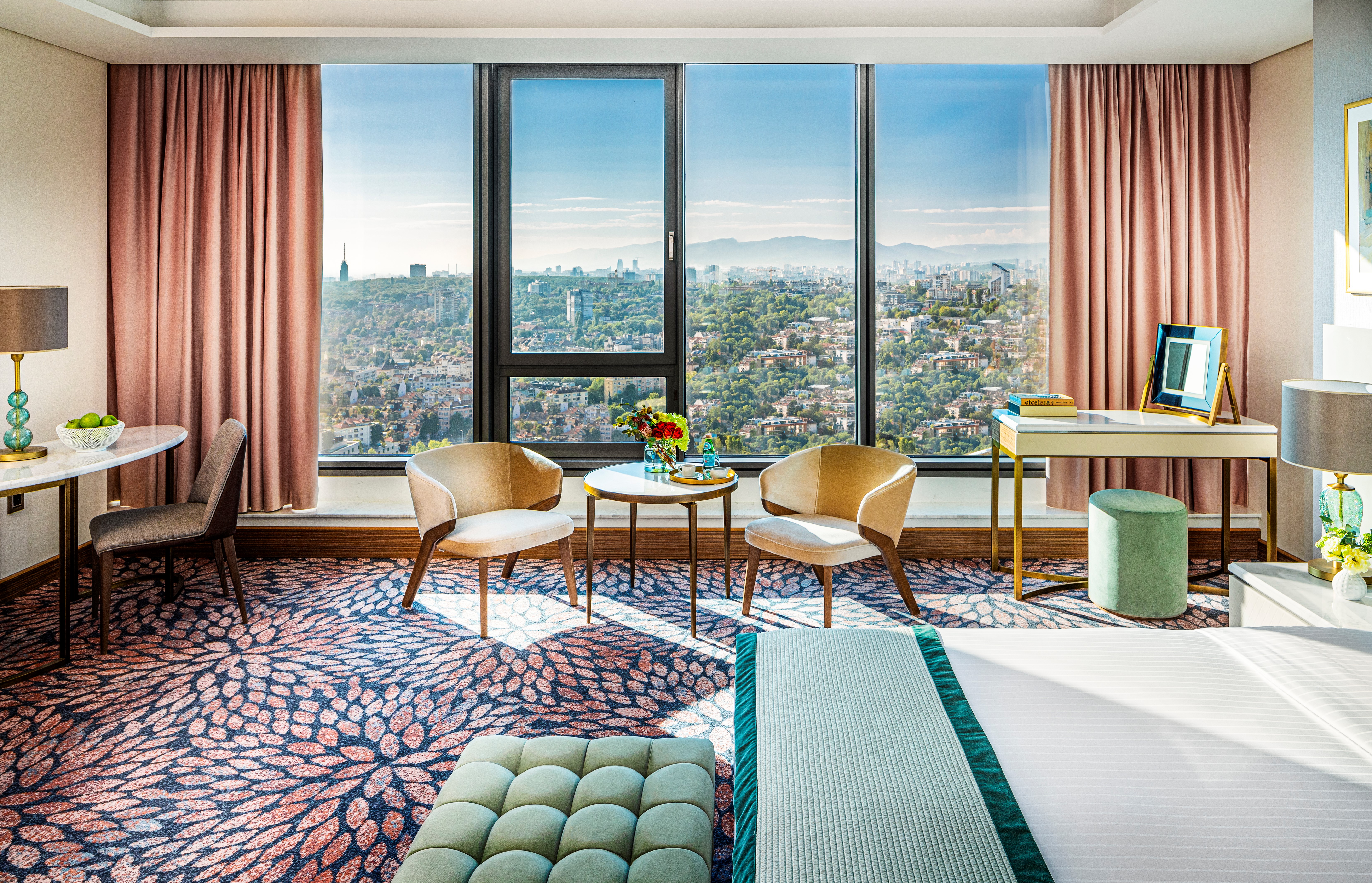 Double Connecting Room