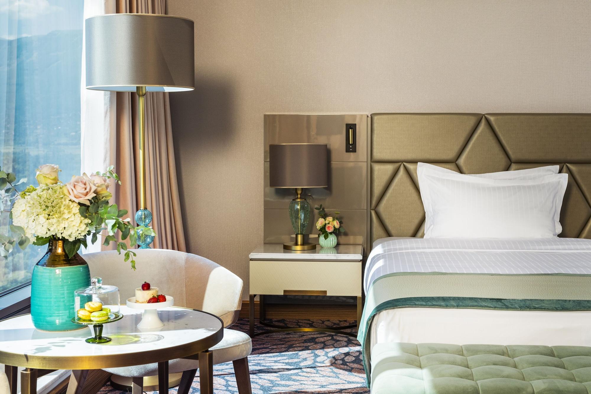 Double King Size Bed