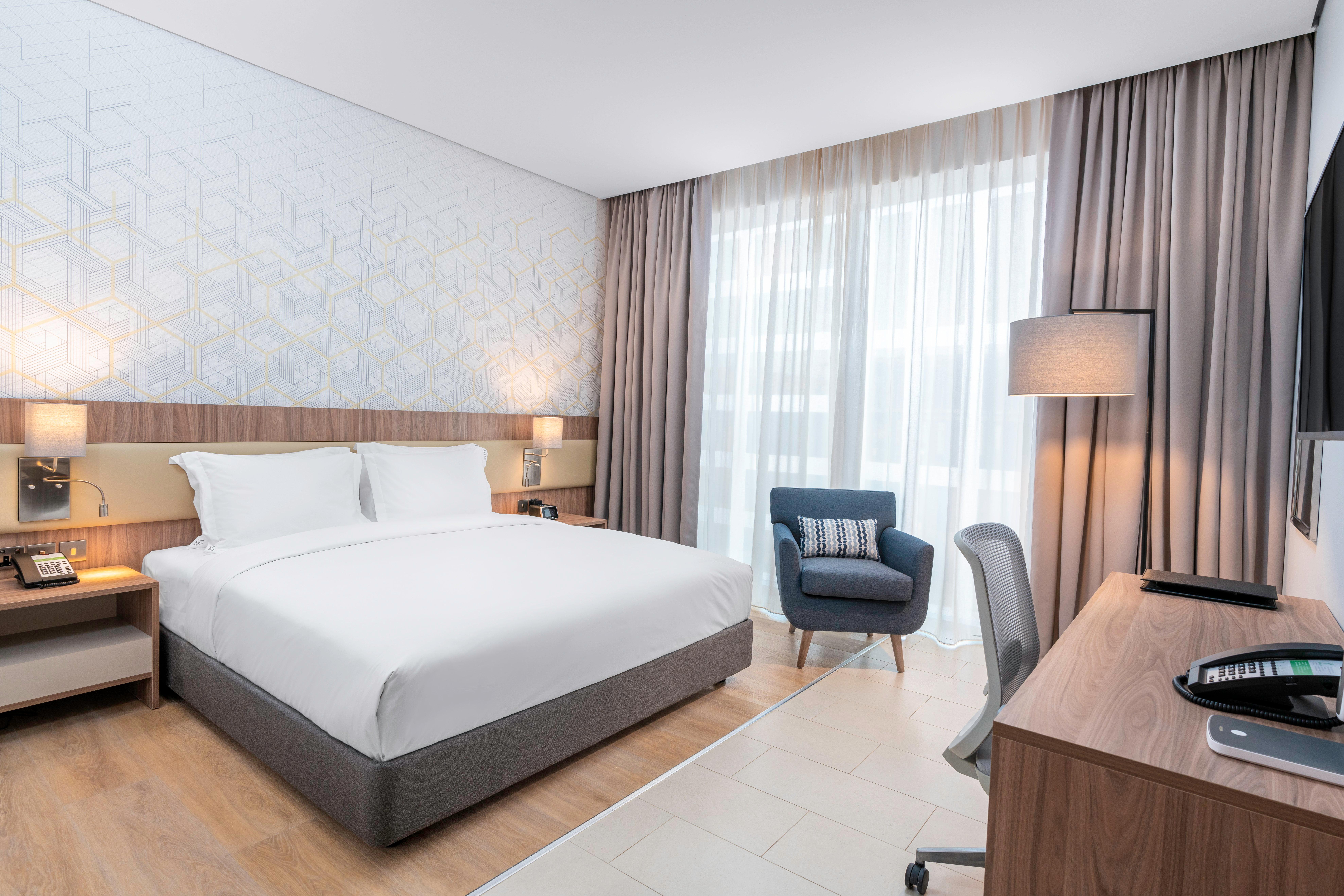 Double Accessible King Size Bed