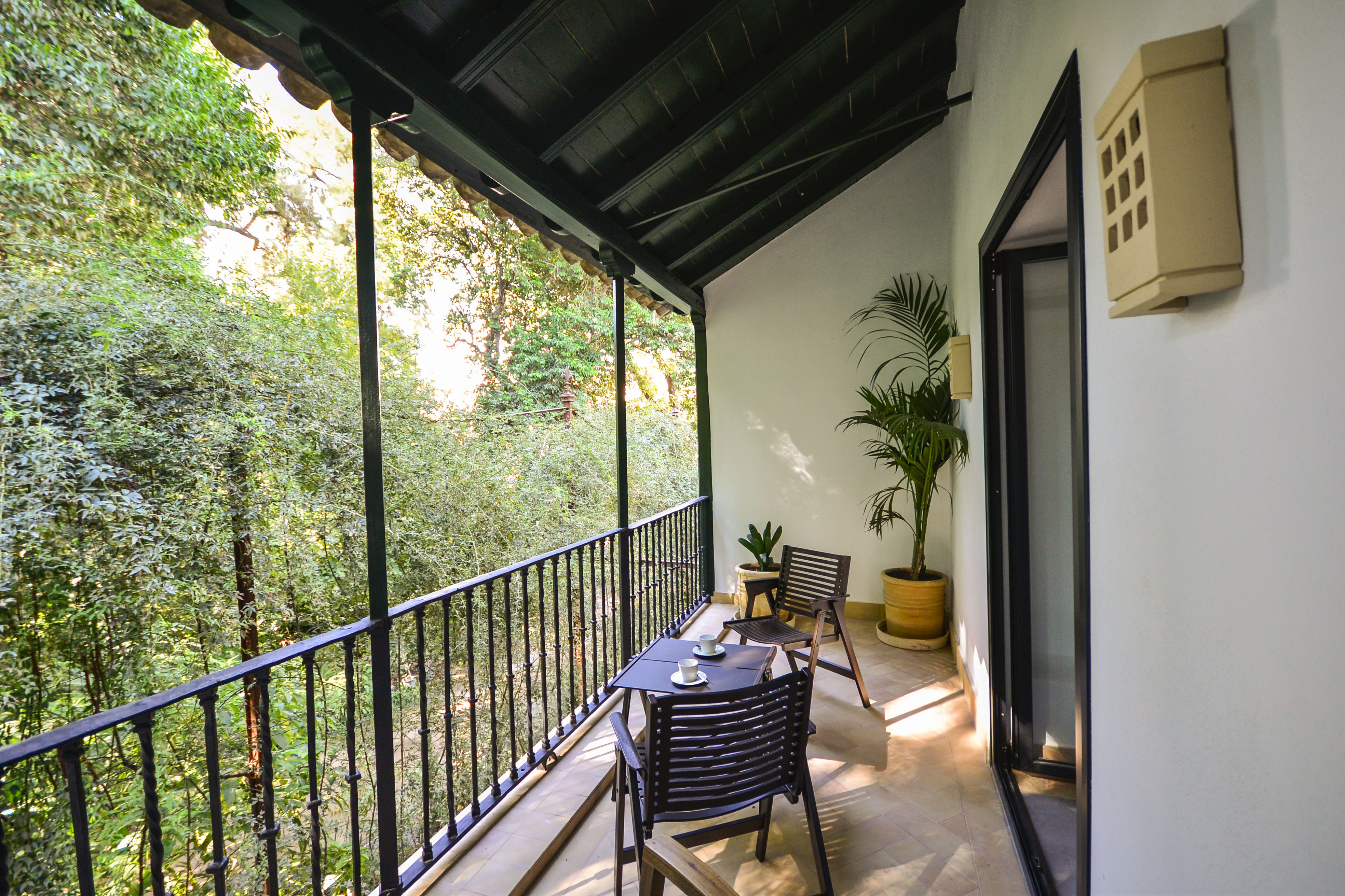 Double Deluxe One Bed