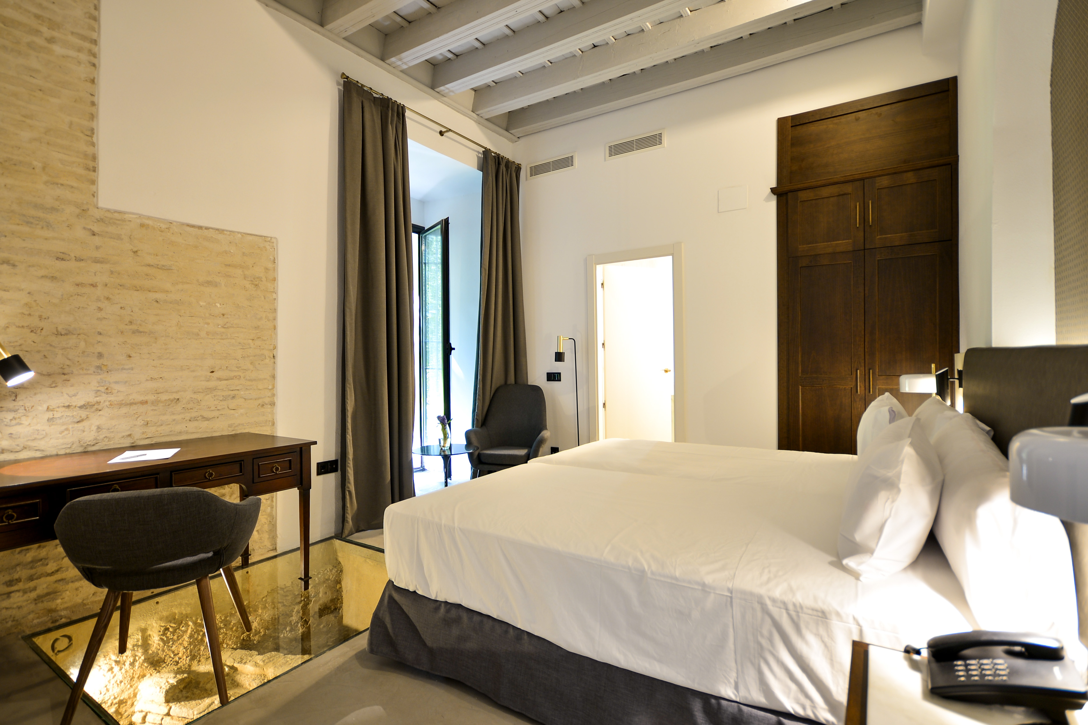 Double or Twin Superior