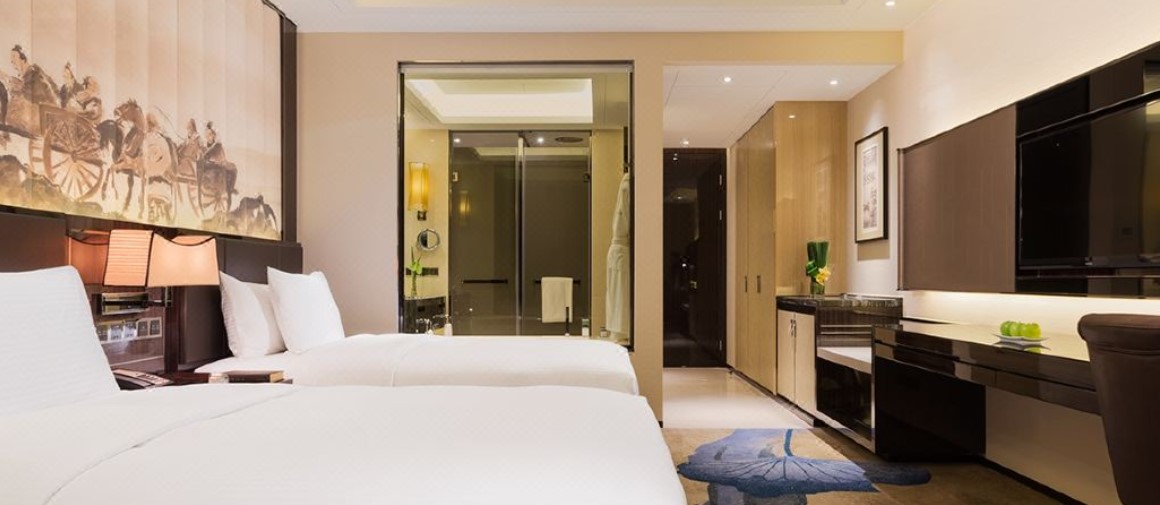 Twin Deluxe Executive