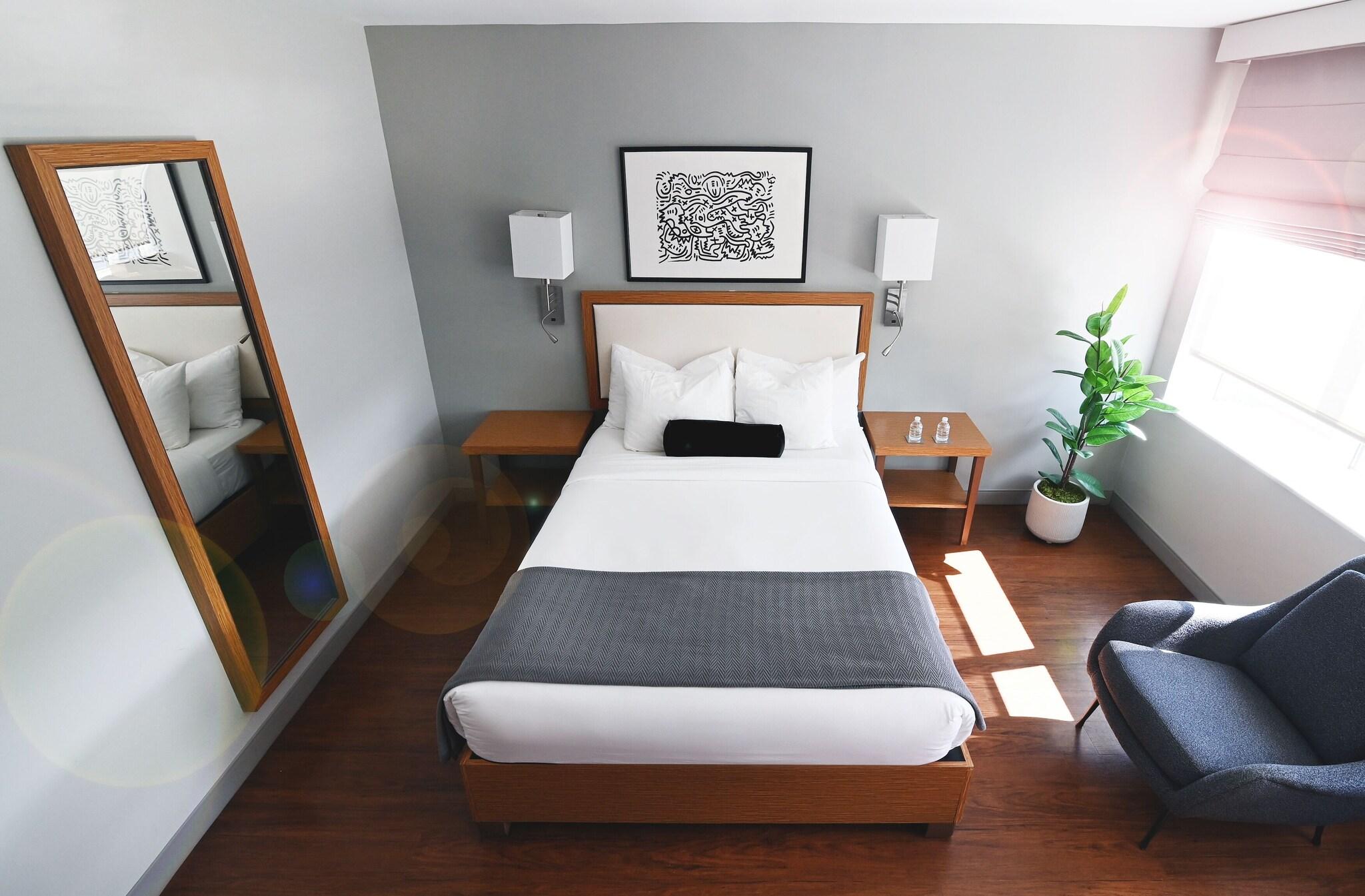 Double Queen Size Bed