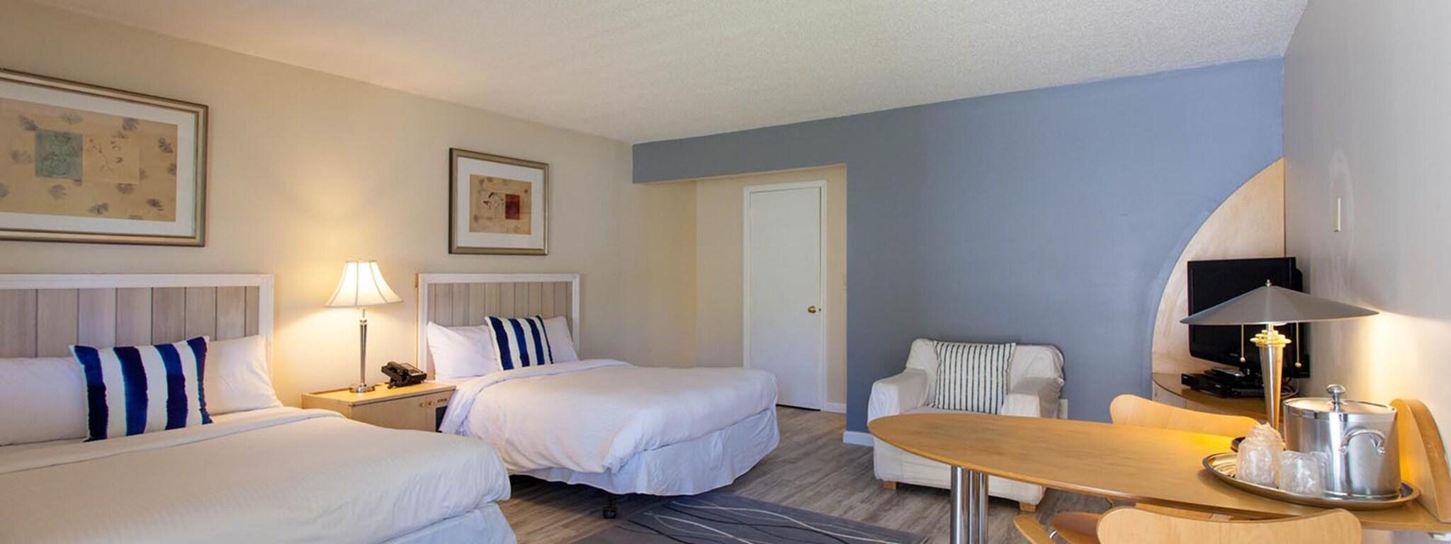 Double Two Queen Beds