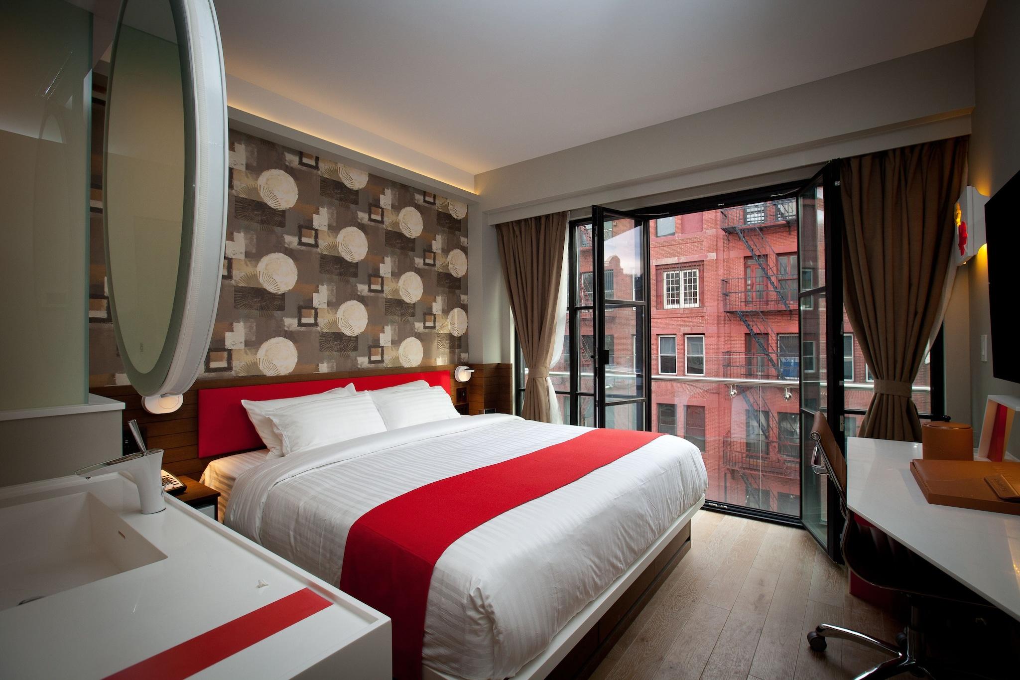 Double City View King Bed