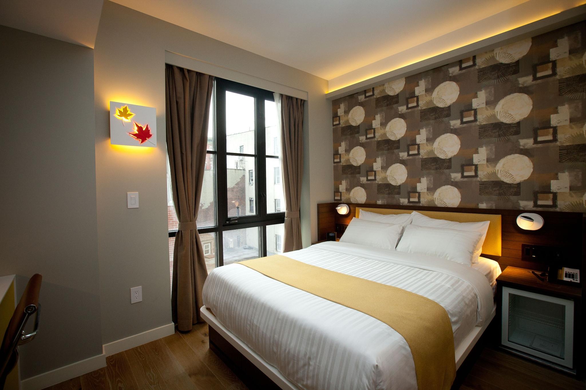 Double Queen Size Bed