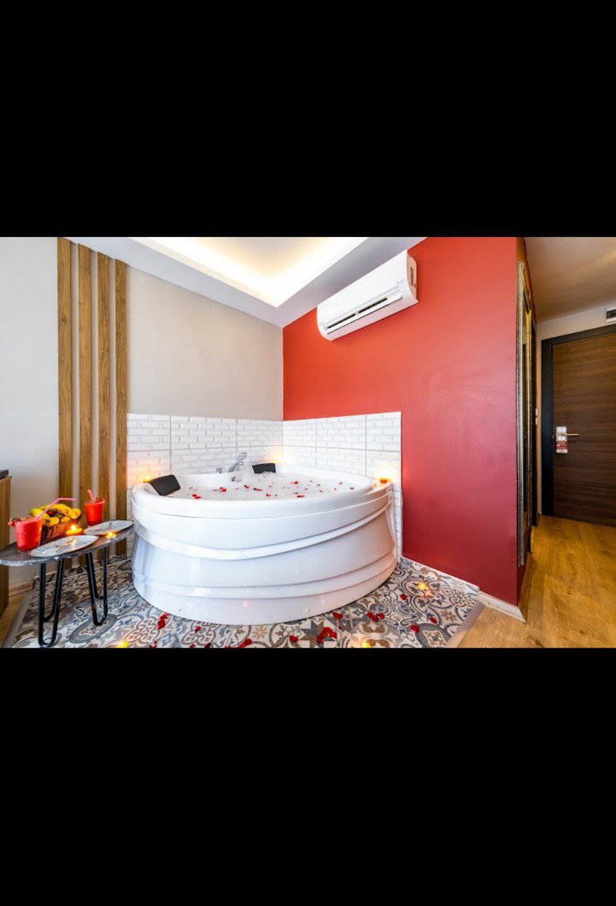 Double Deluxe with Jacuzzi