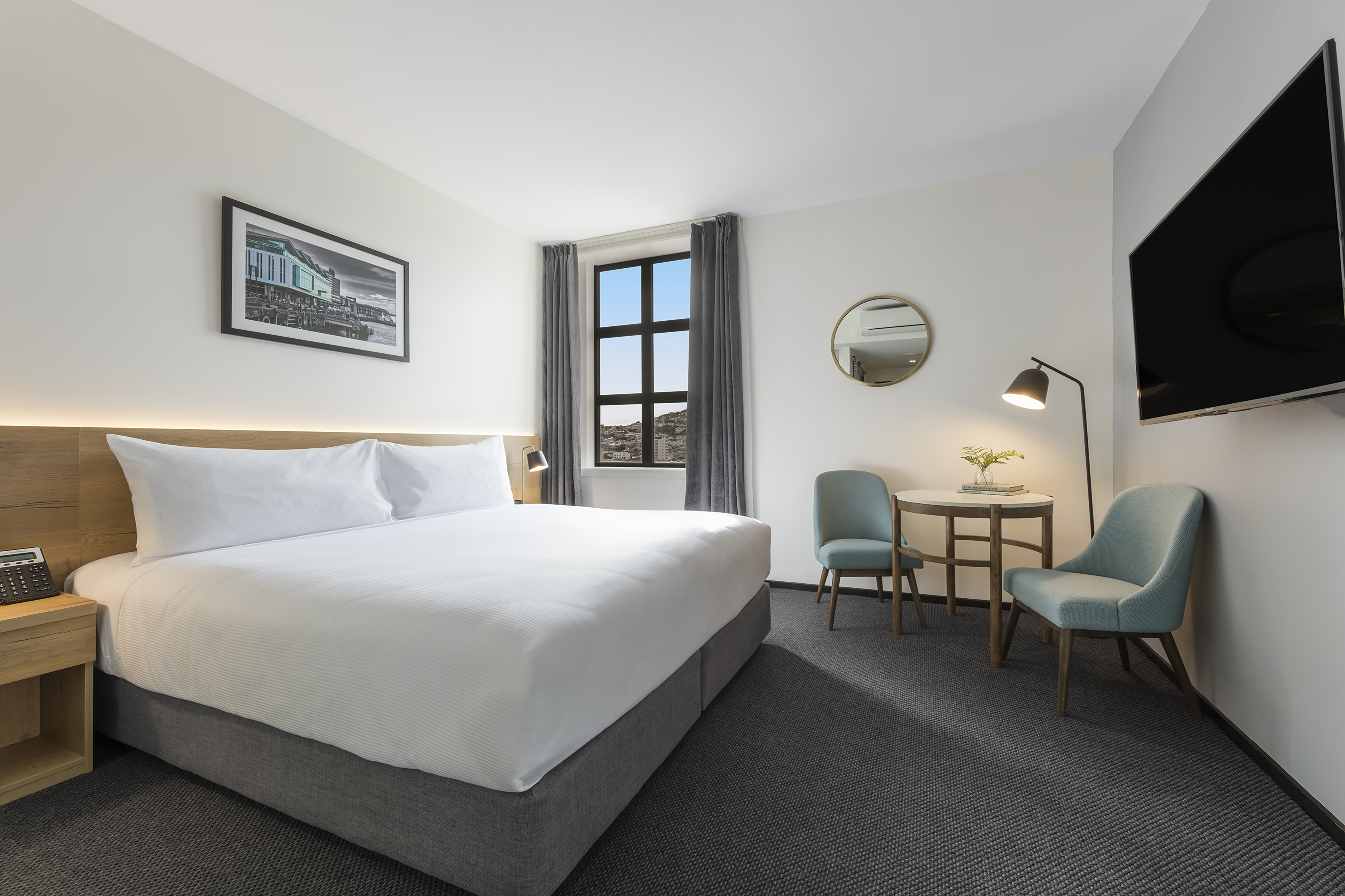 Room City View King Bed