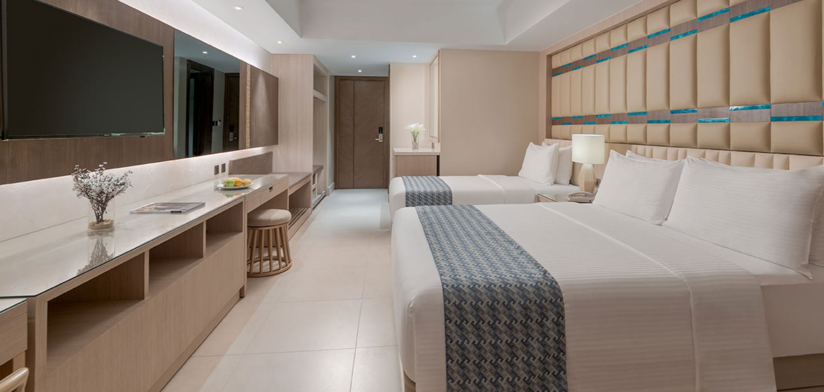 Double or Twin Deluxe Pool View