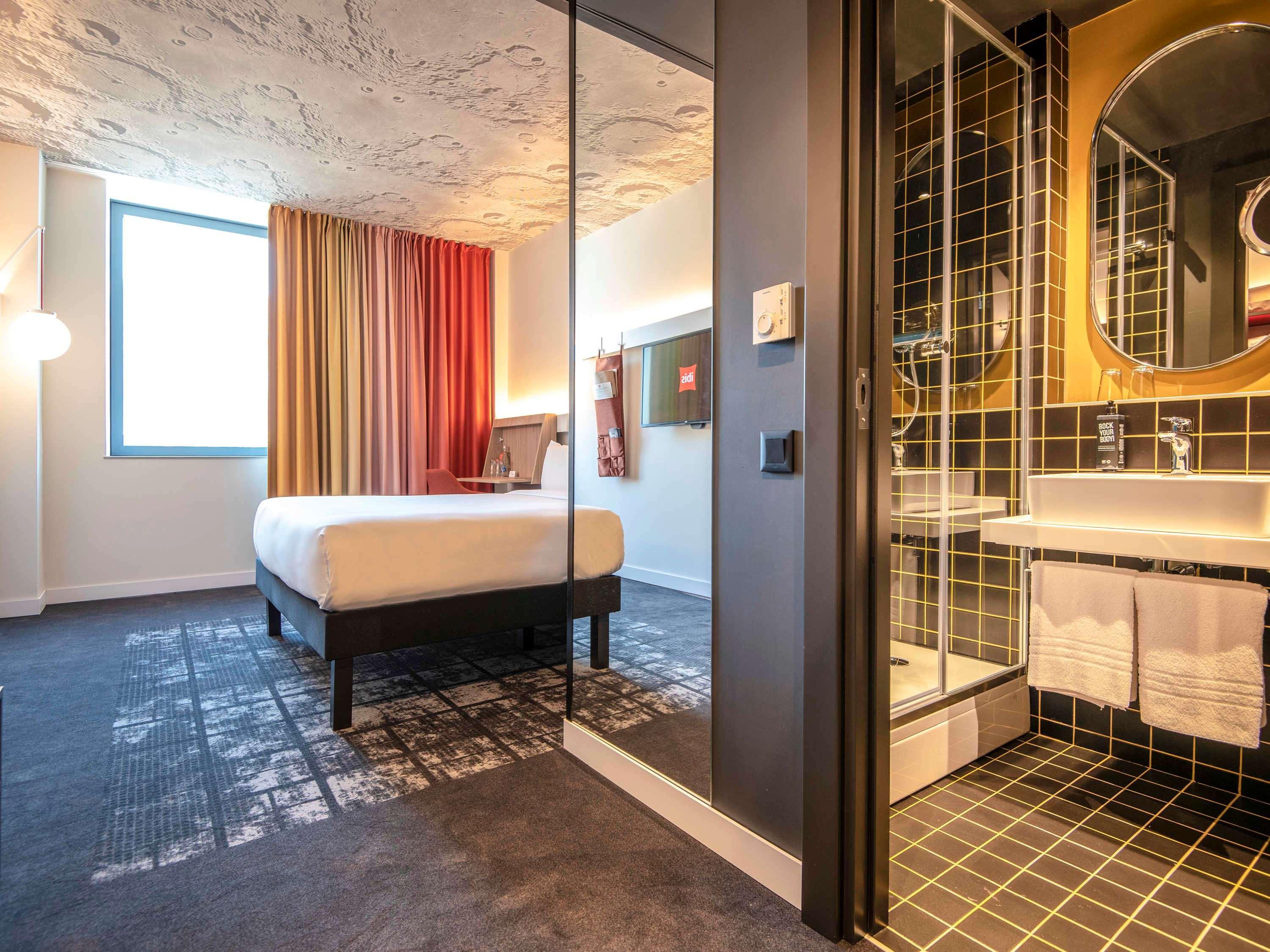 Room Superior Queen Bed