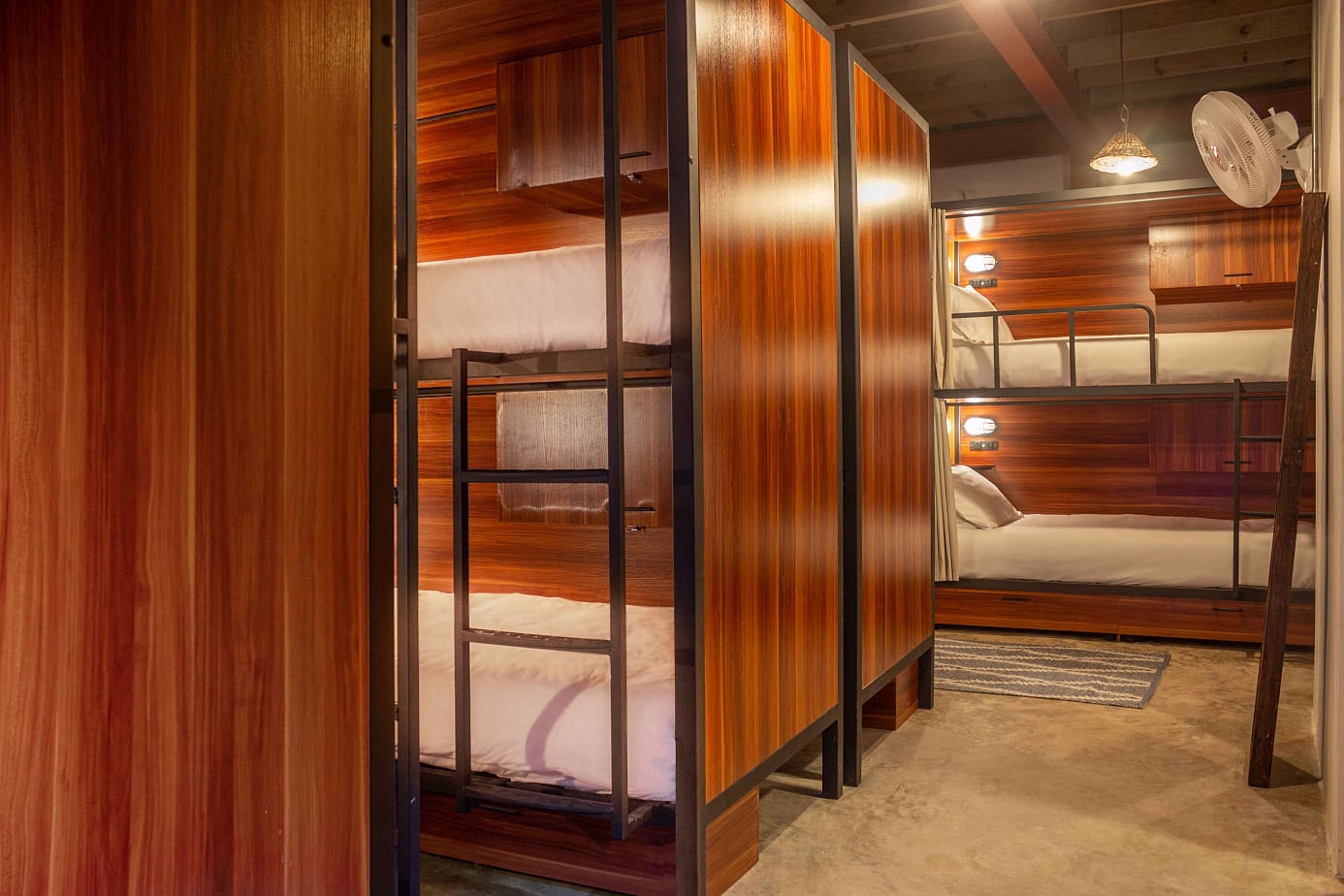 Bed in Dormitory Standard