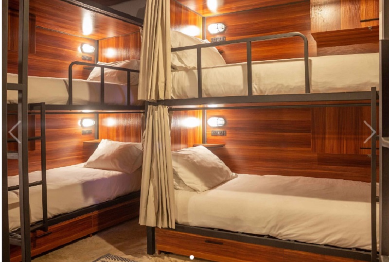 Bed in Dormitory Standard