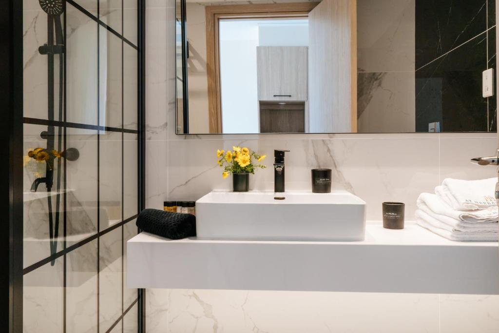 Double or Twin Superior Sea View