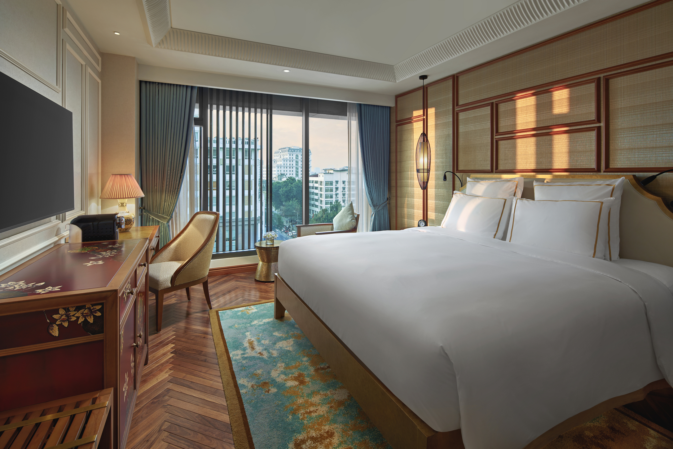 Room Deluxe King Bed