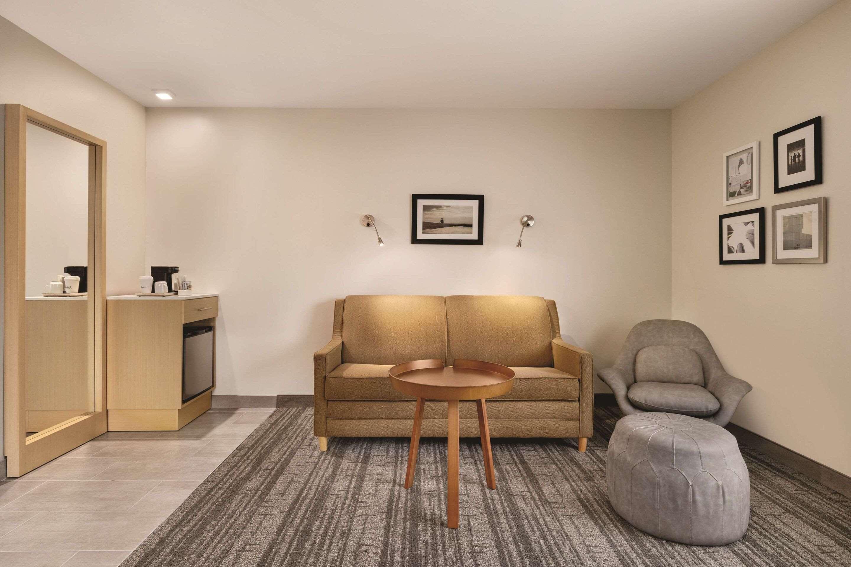 Suite King Bed One Bedroom 