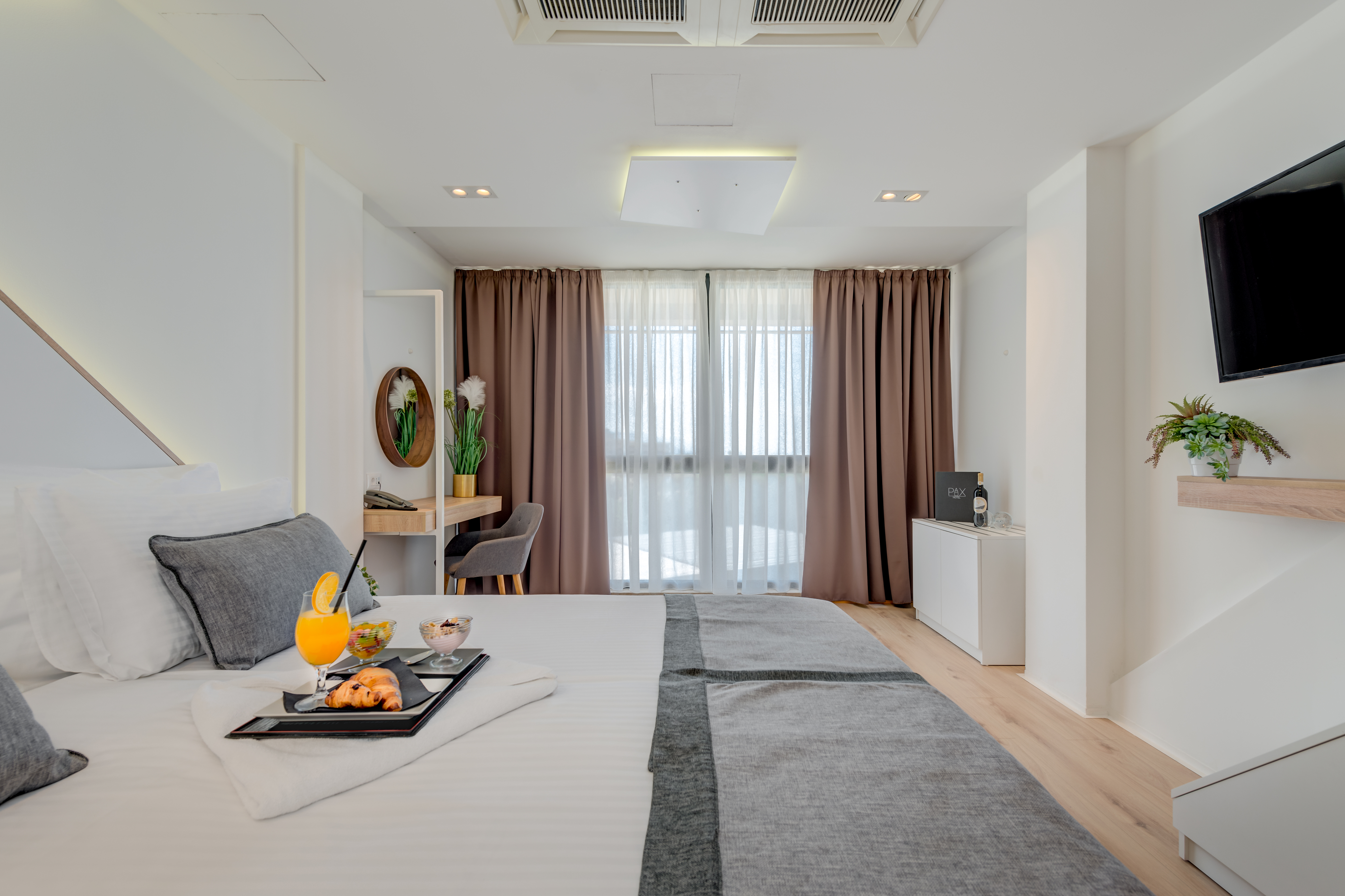 Double Superior Sea View