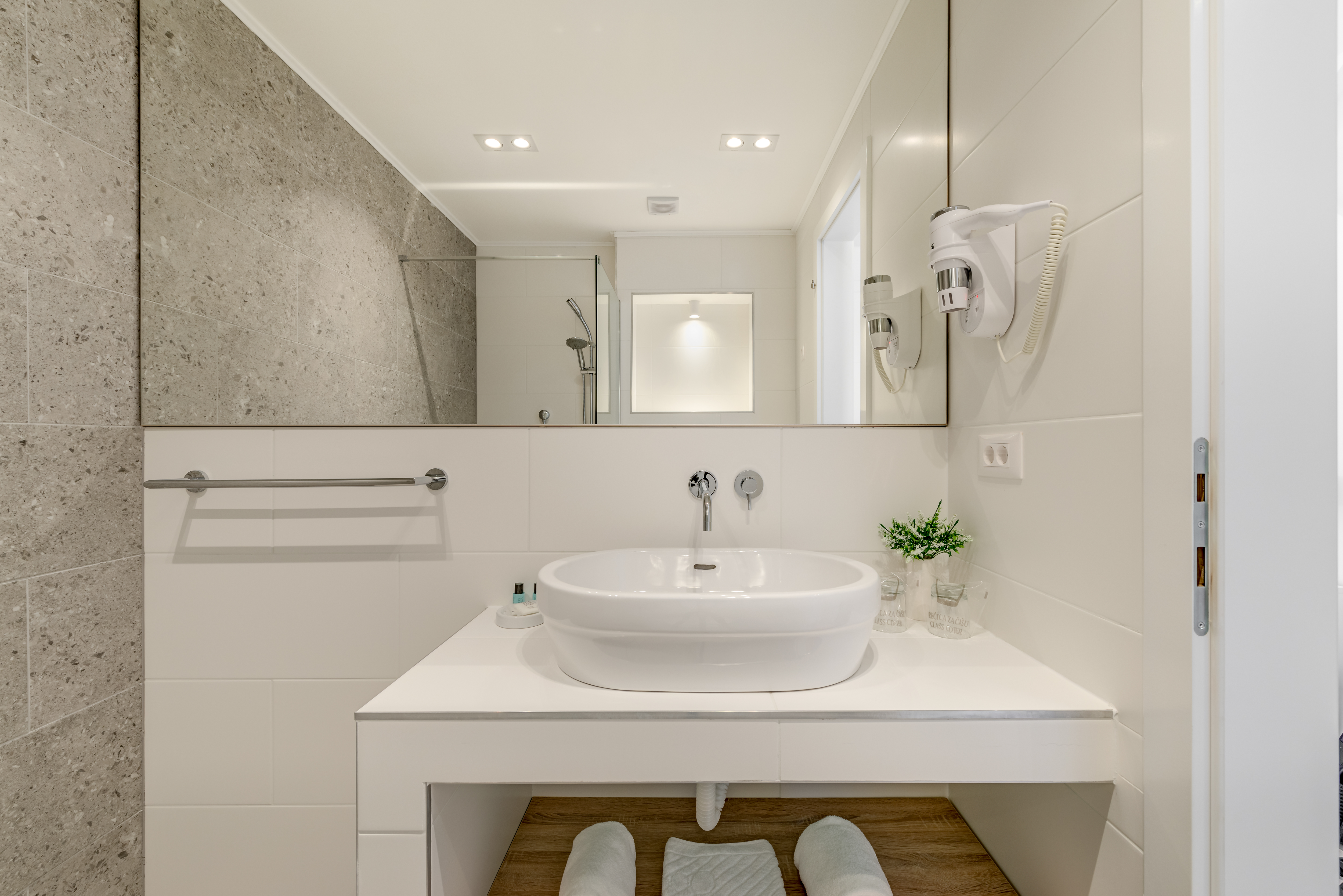 Double Superior Sea View